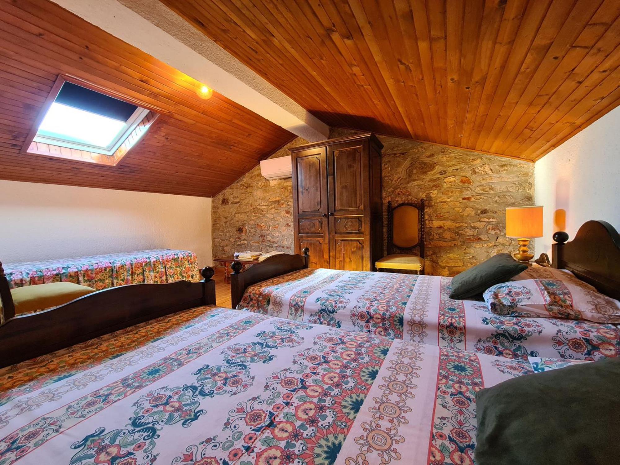 Two-Bedroom House photo 3