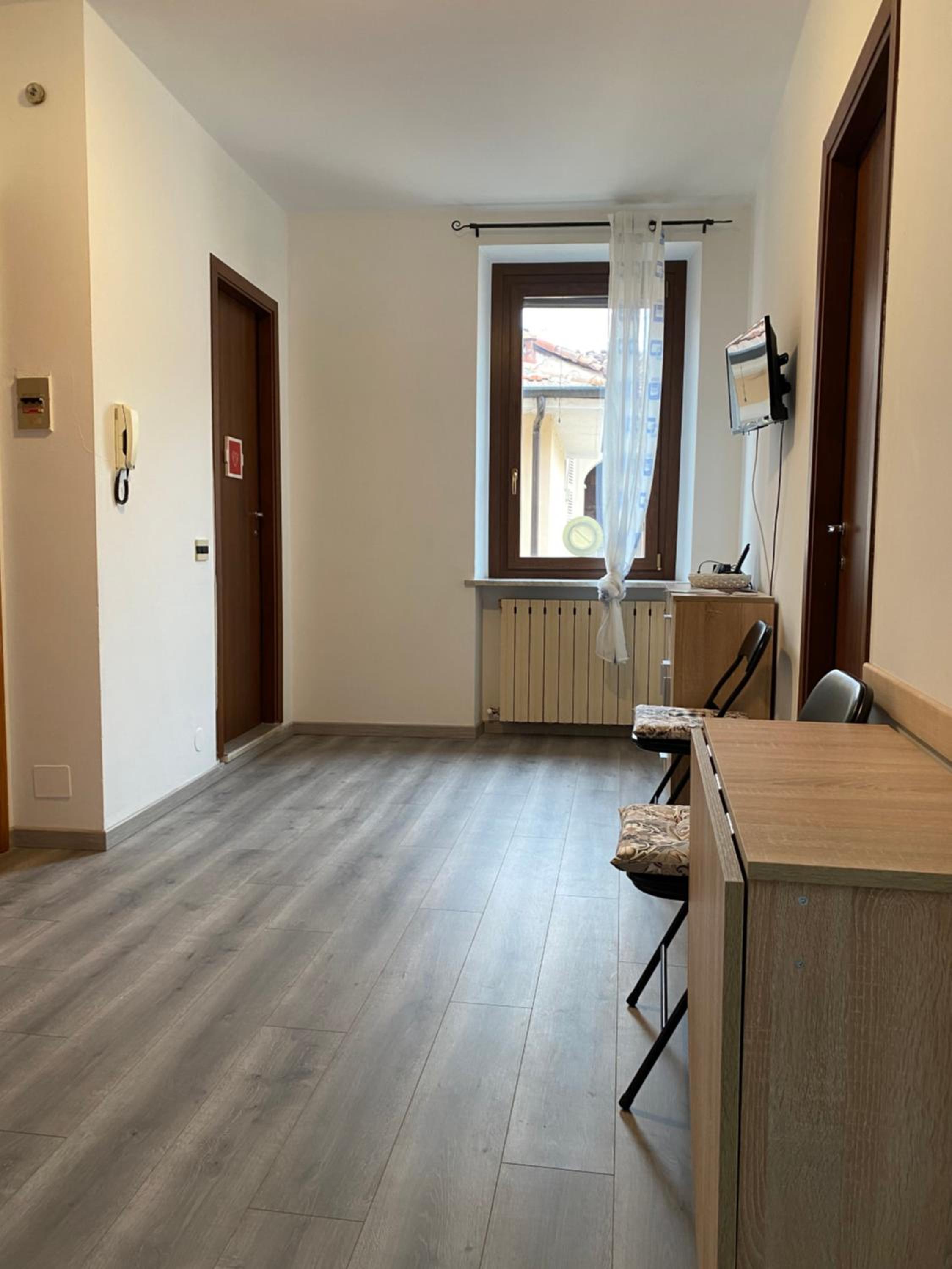 One-Bedroom Apartment - Photo 18