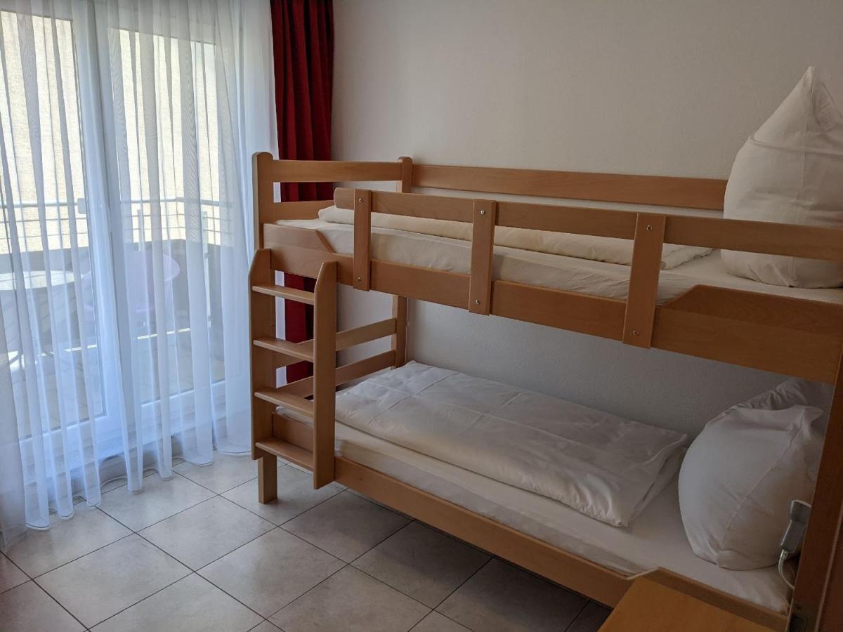 Two-Bedroom Apartment with Balcony photo 3