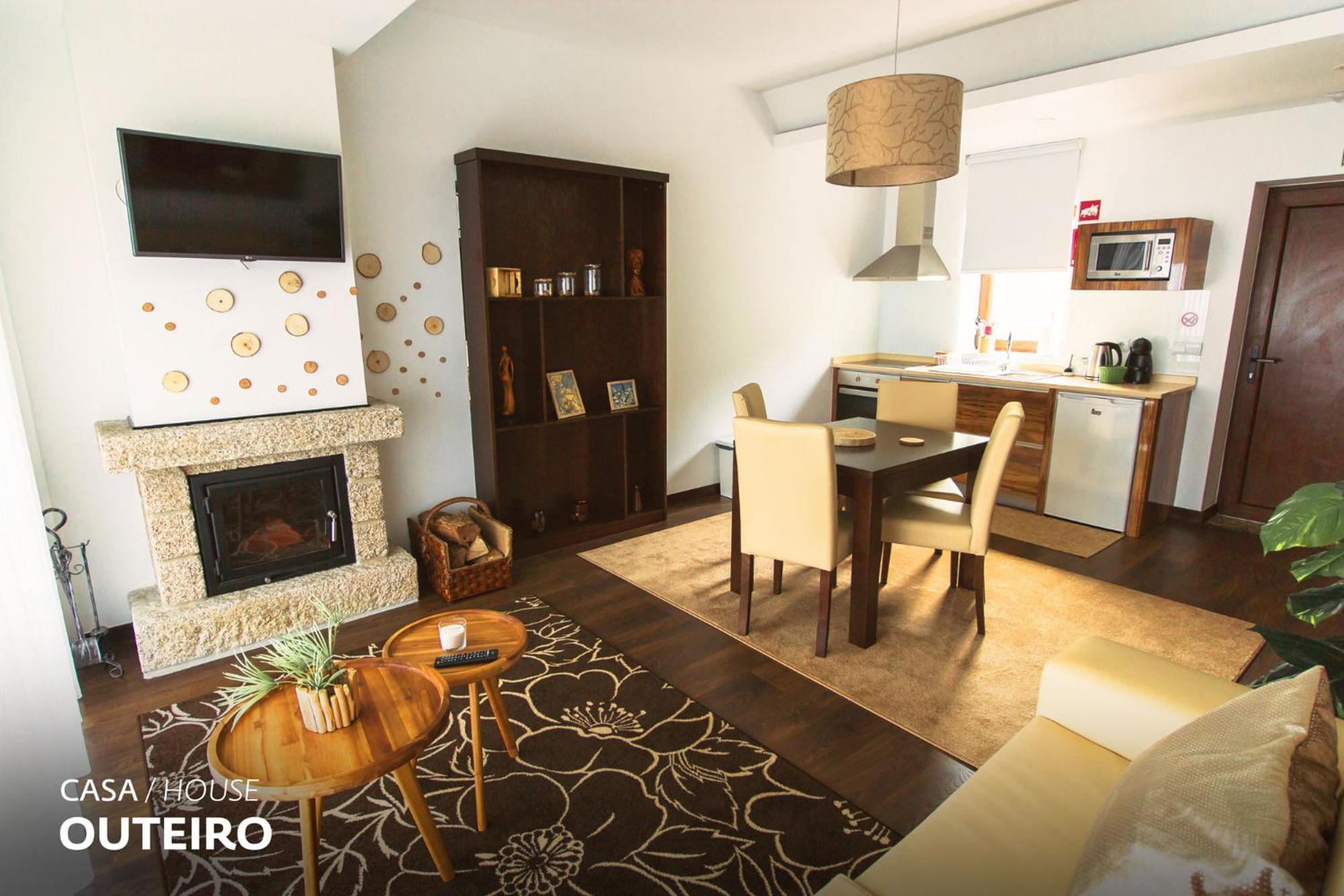 One-Bedroom House photo 1