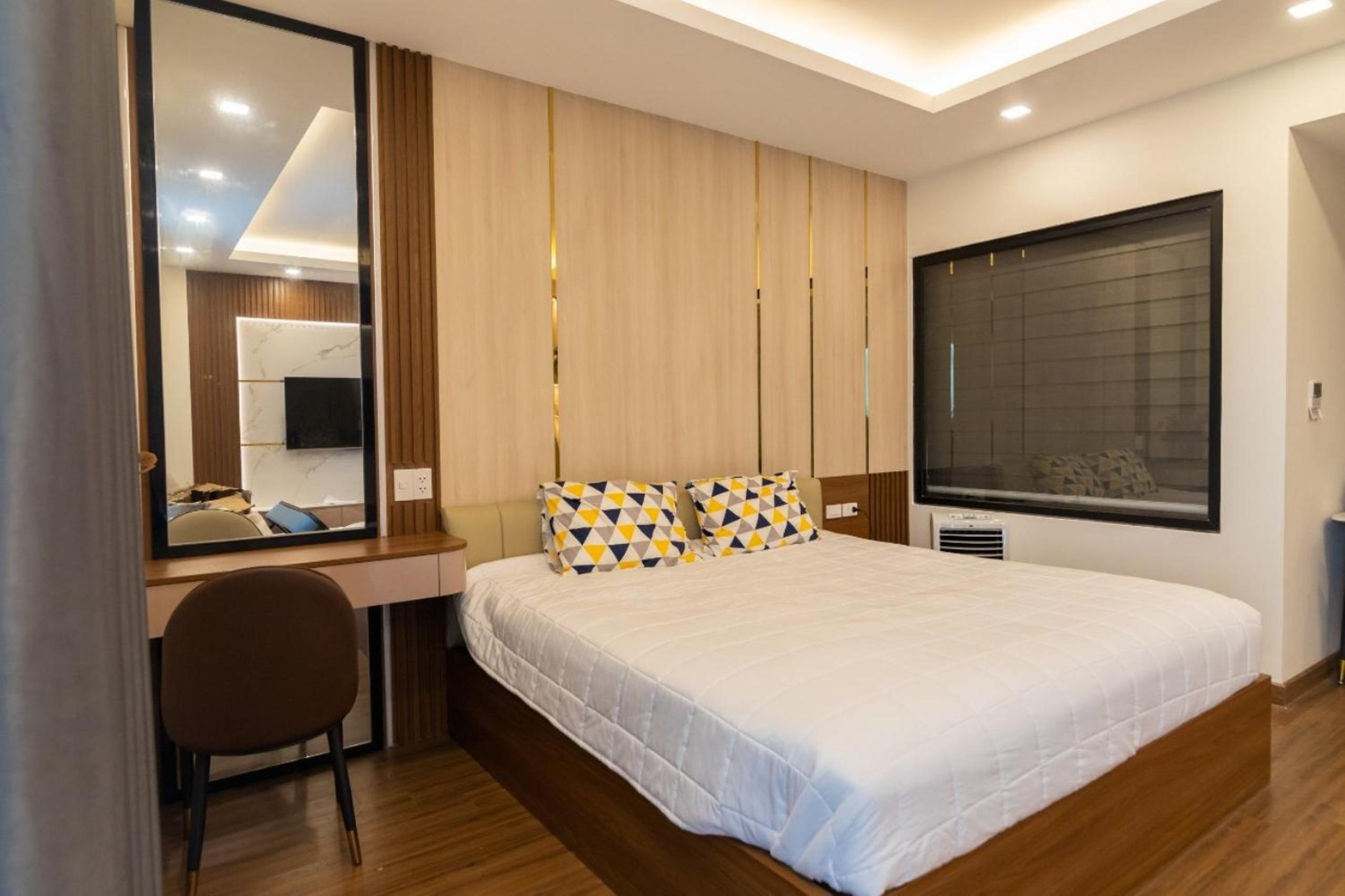 One-Bedroom Apartment - Photo 6