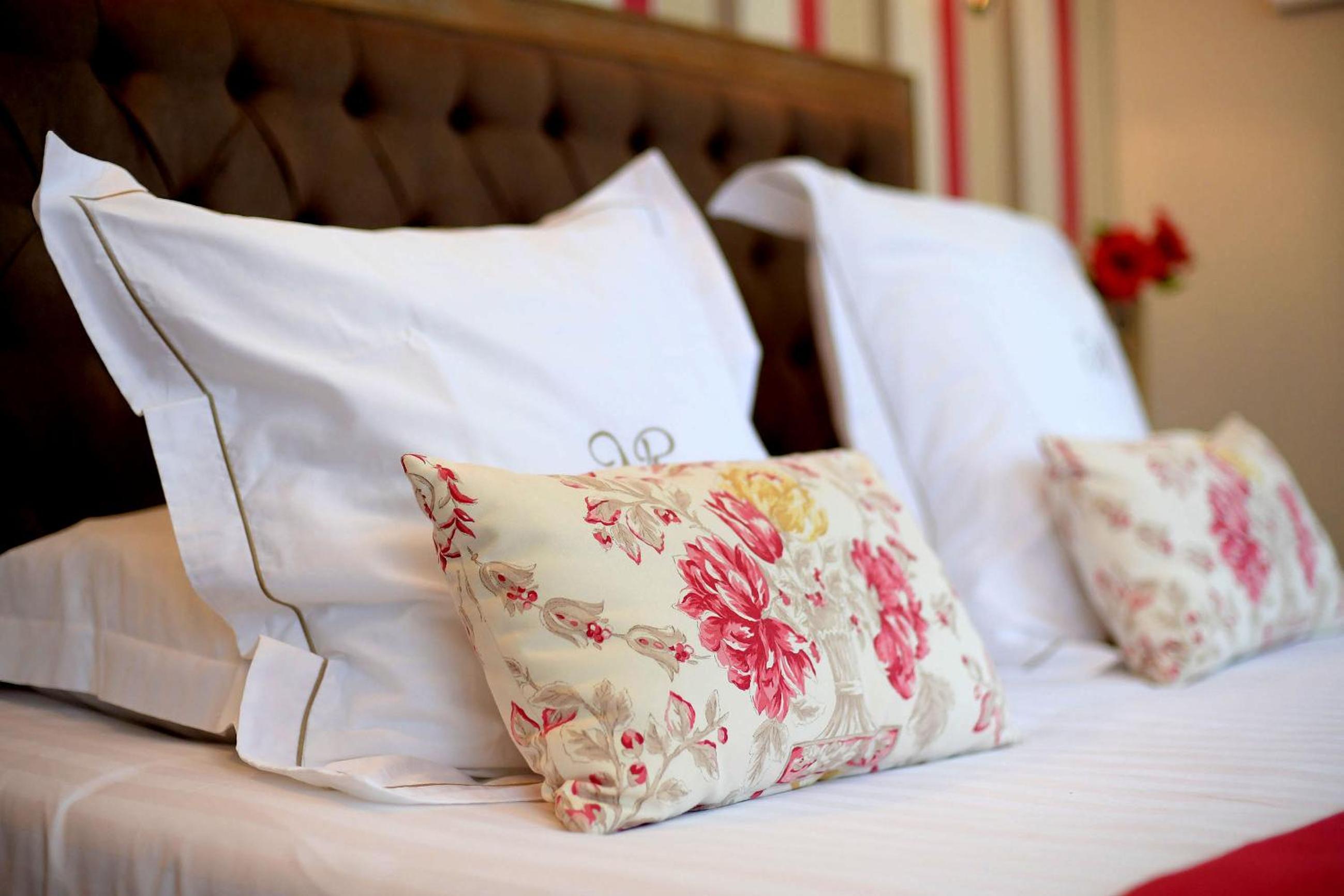 Classic Double Room - Photo 16