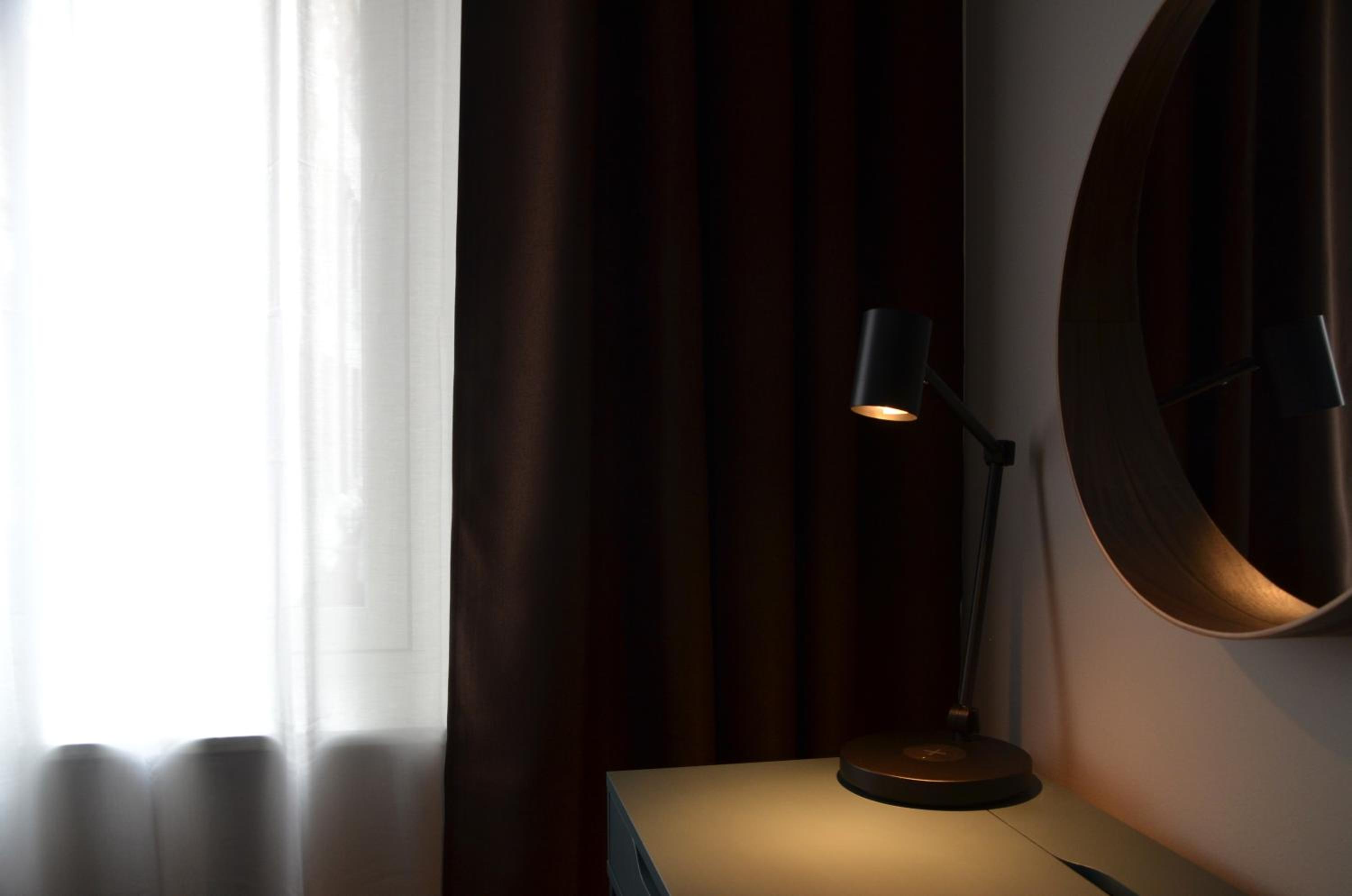 Studio - Photo 1