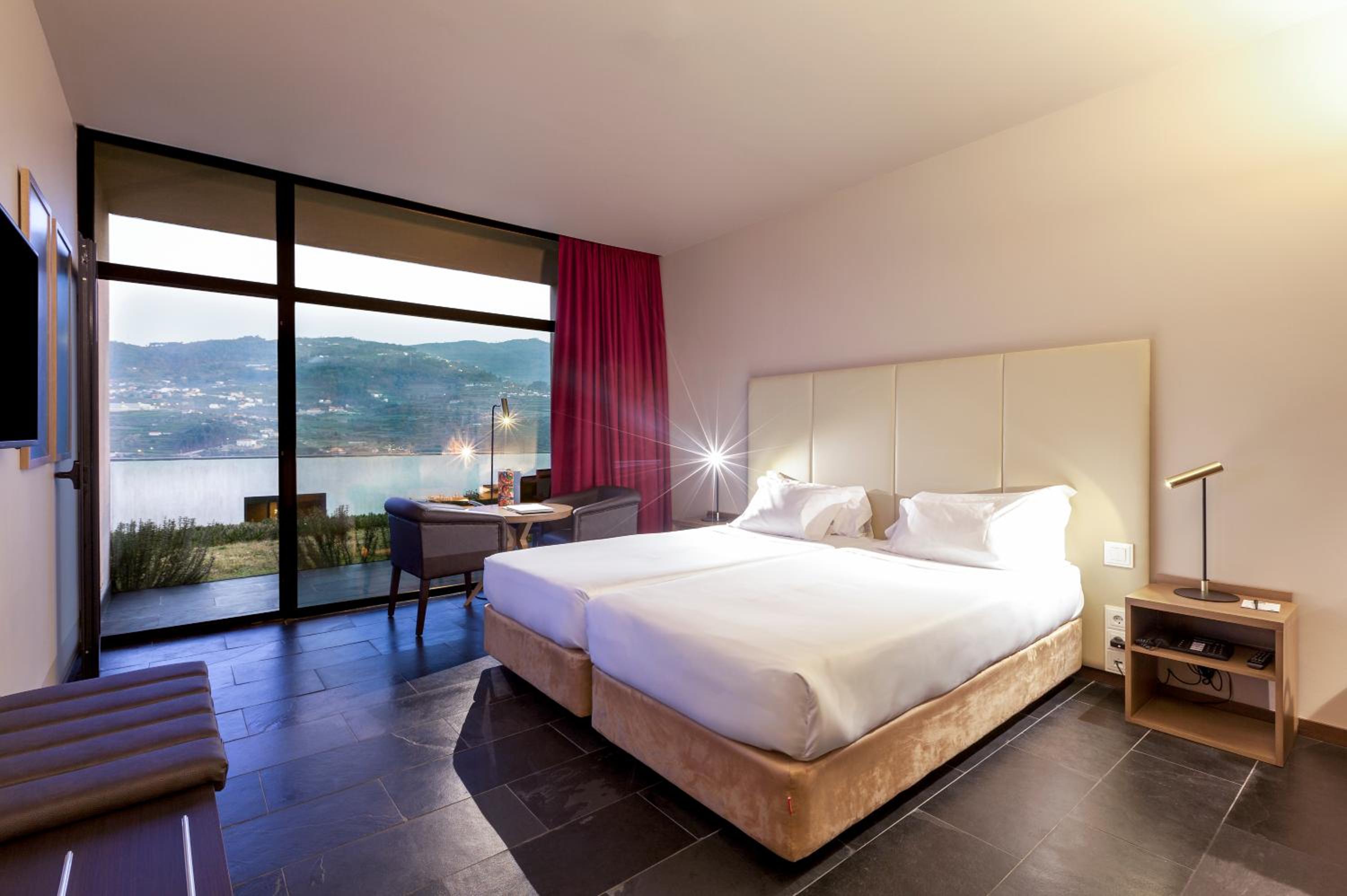 Twin Room with Garden View - Photo 1