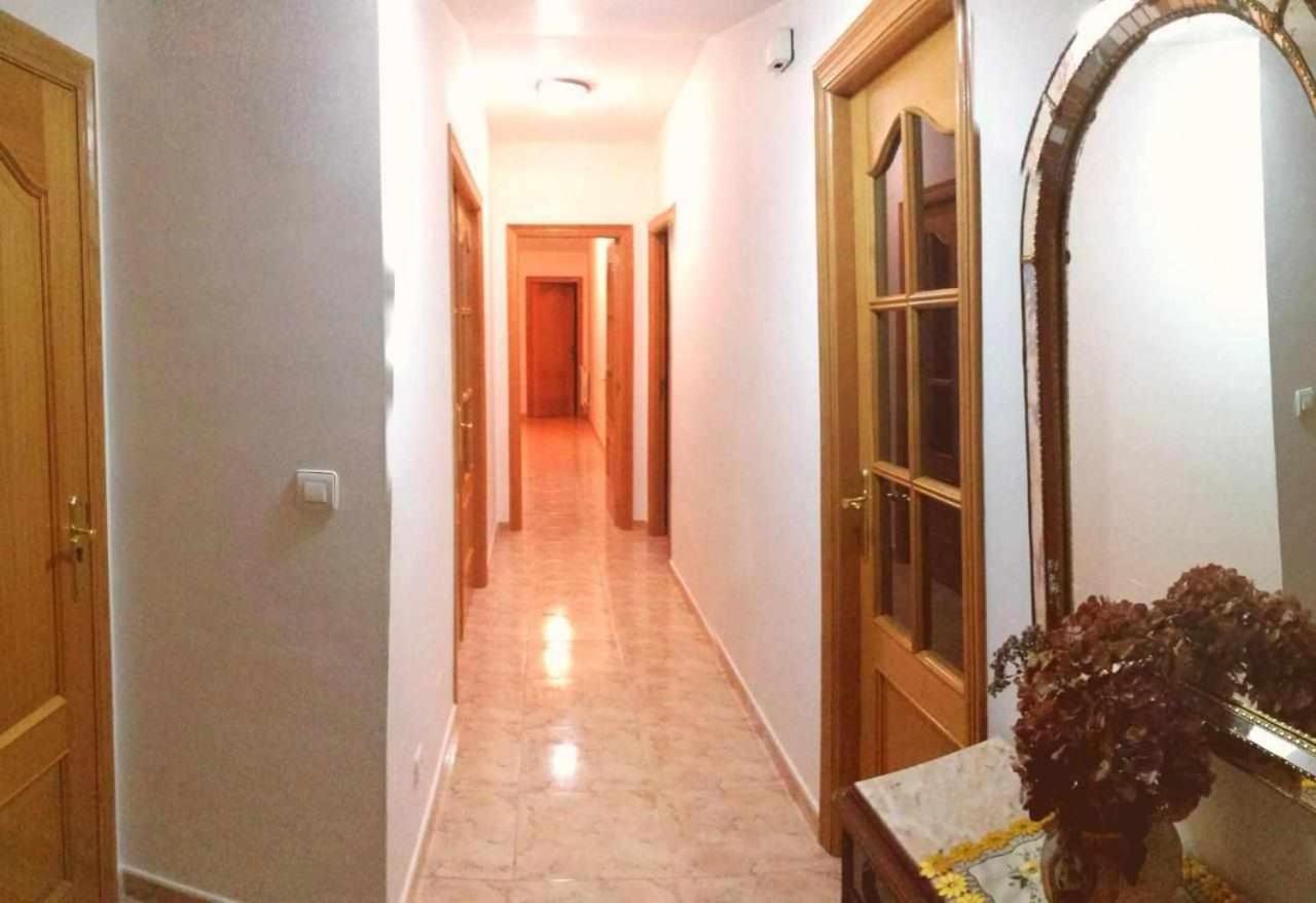 Four-Bedroom House photo 3