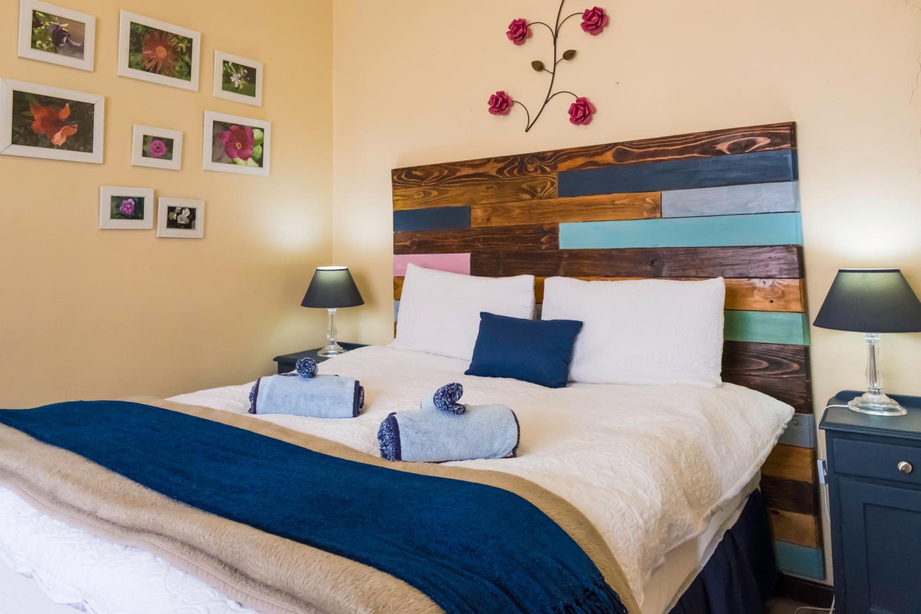 One-Bedroom Cottage - Photo 3