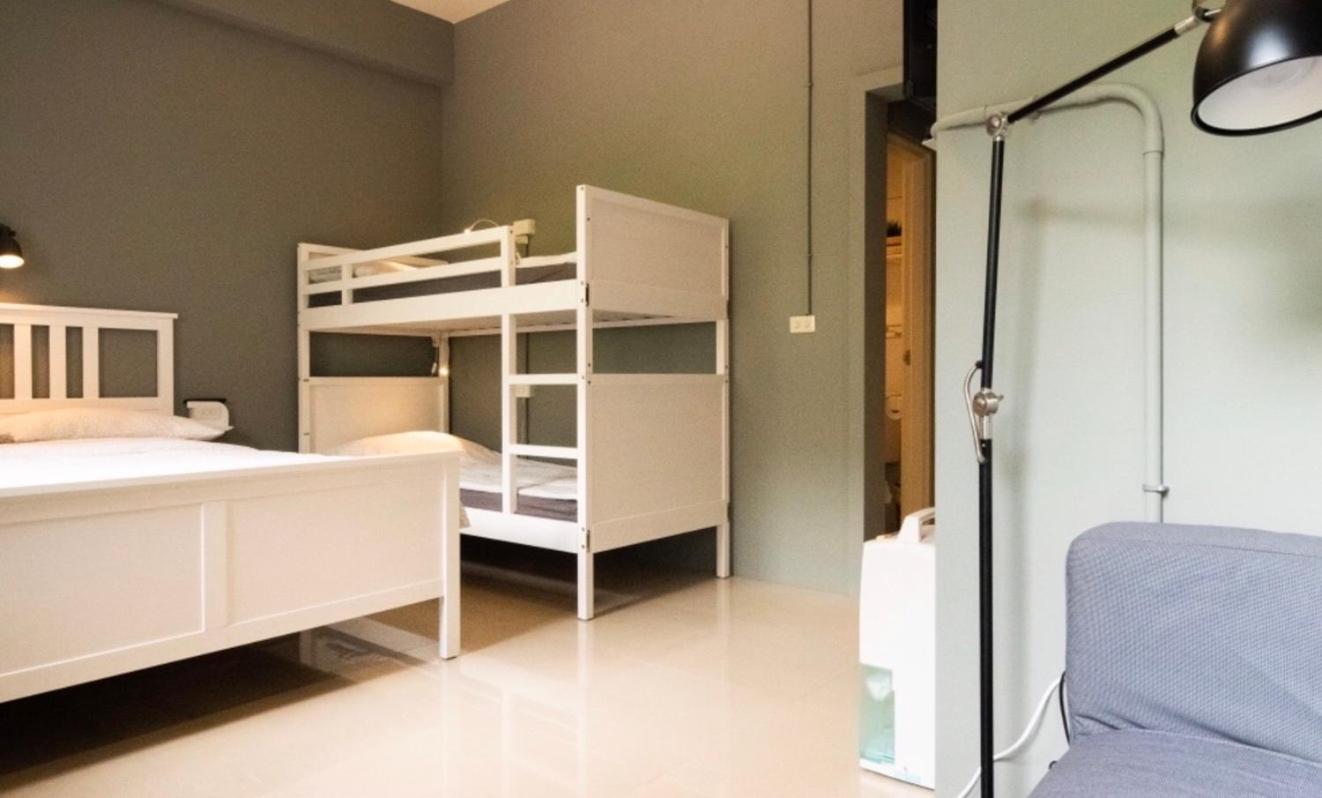 Quadruple Room with Mountain View photo 2