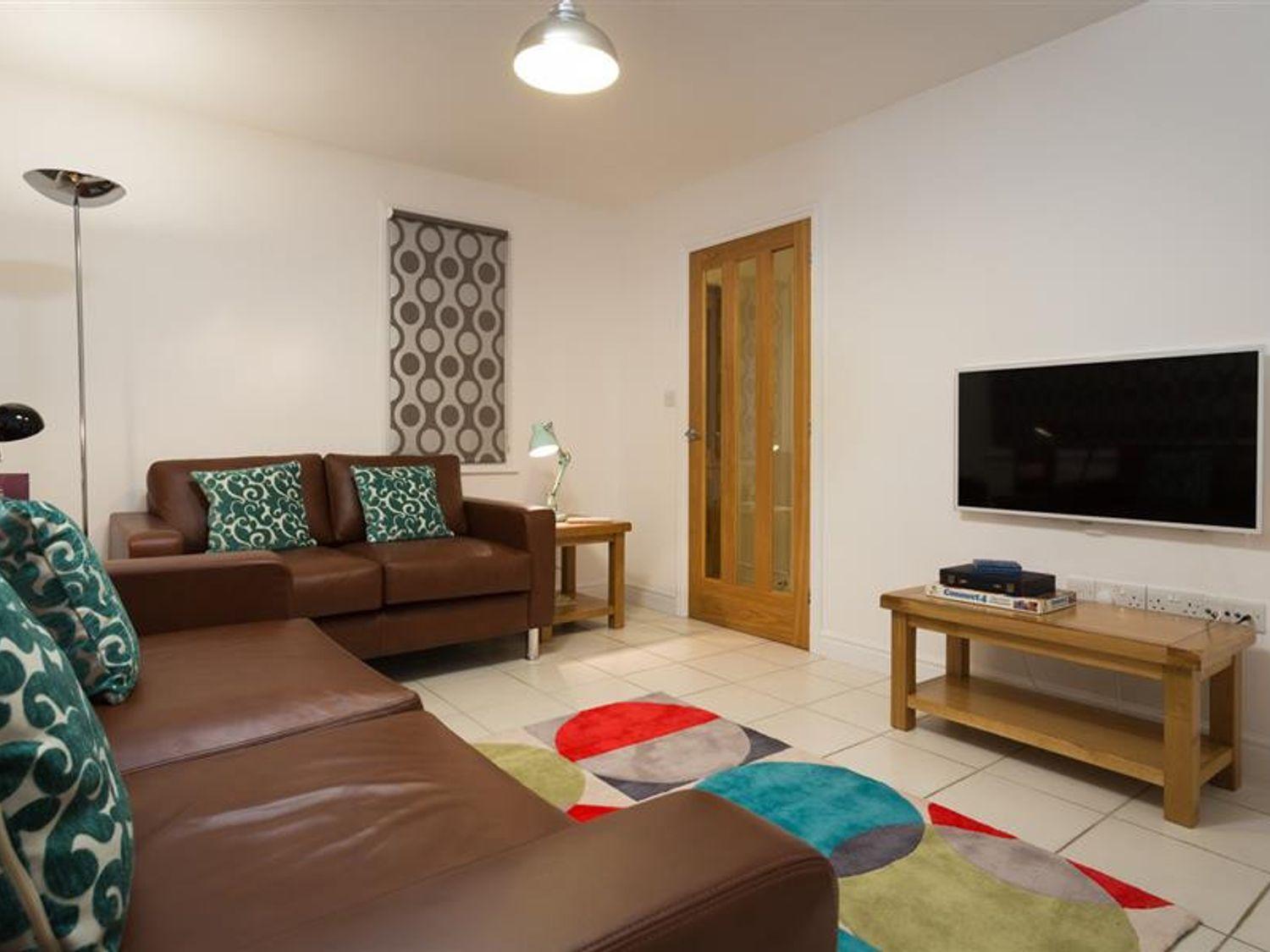 Three-Bedroom House - Photo 1
