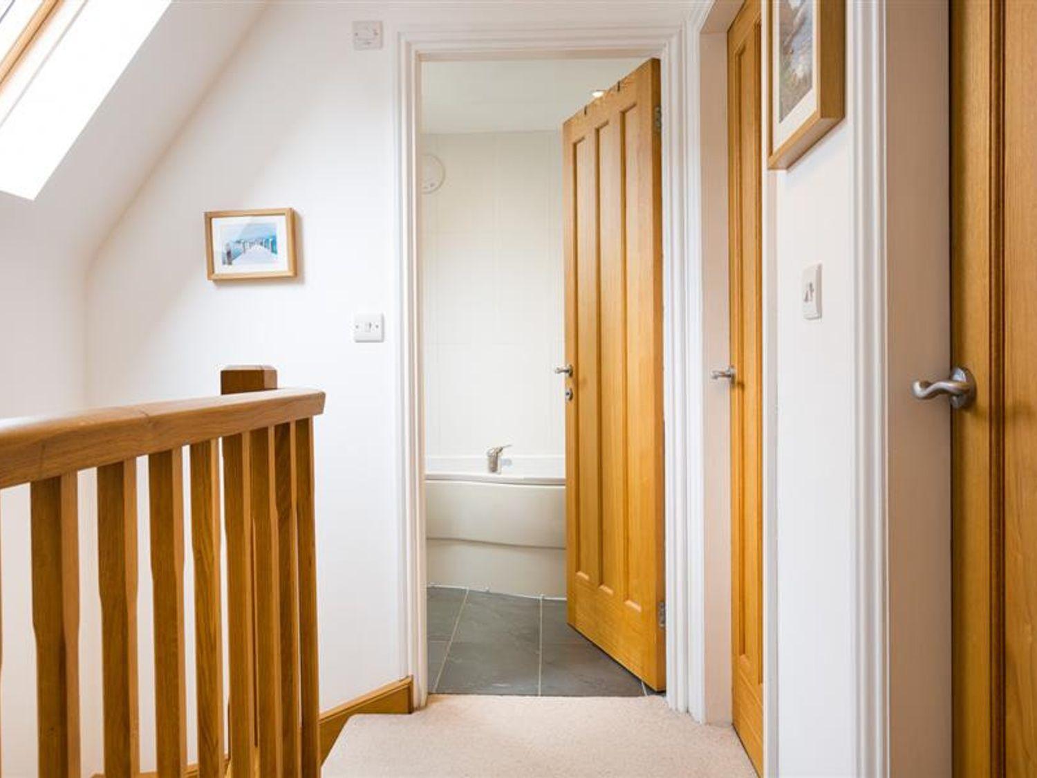 Three-Bedroom House - Photo 11