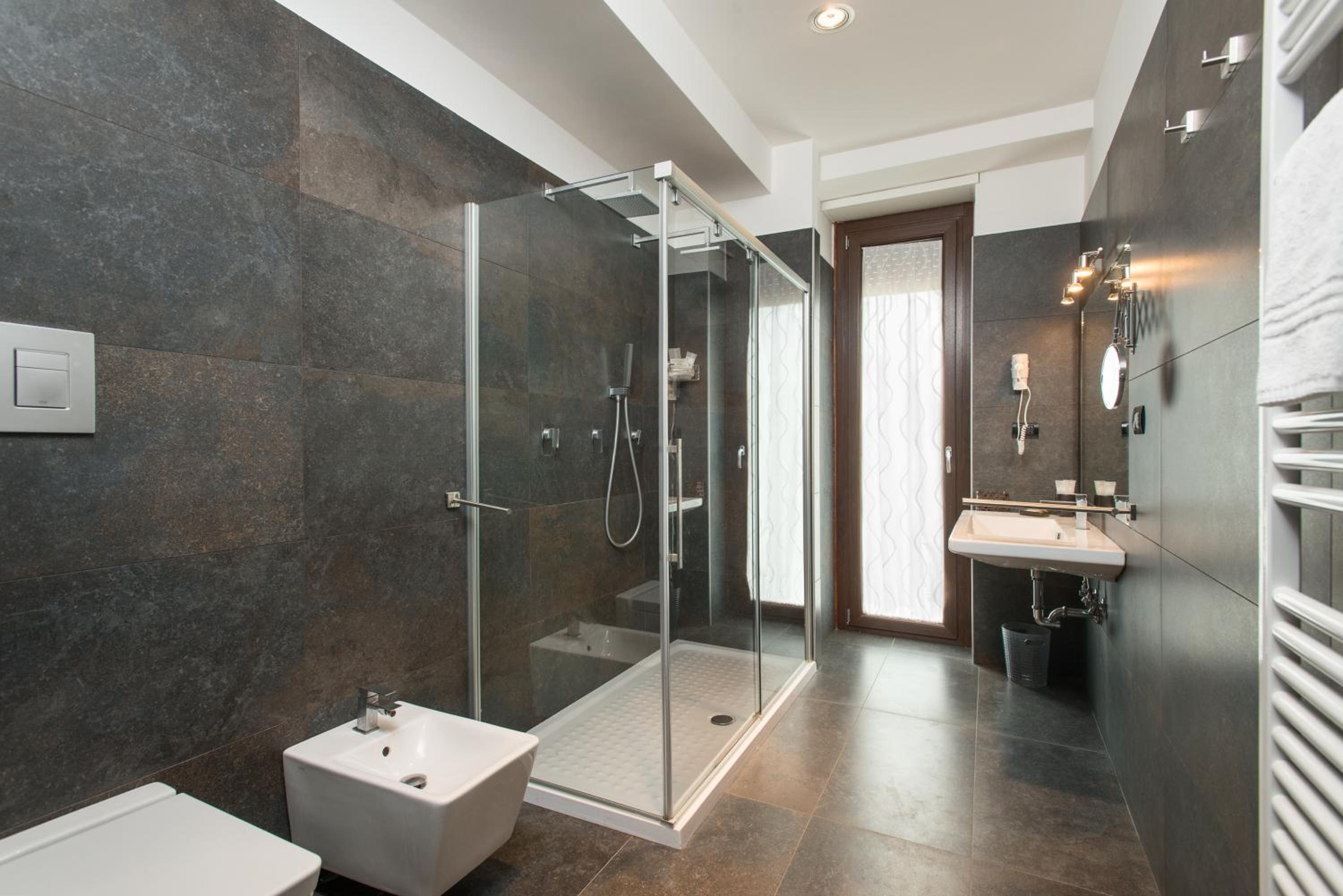 Deluxe Double Room with Balcony and Spa Access - Photo 6