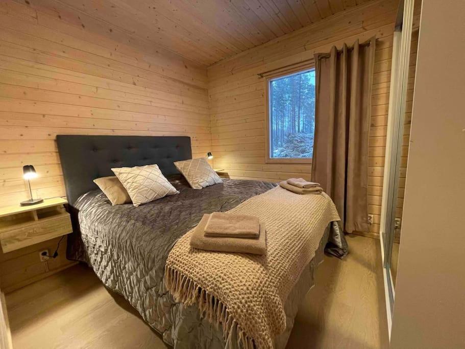 Two-Bedroom House photo 2