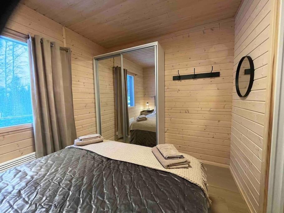 Two-Bedroom House photo 3