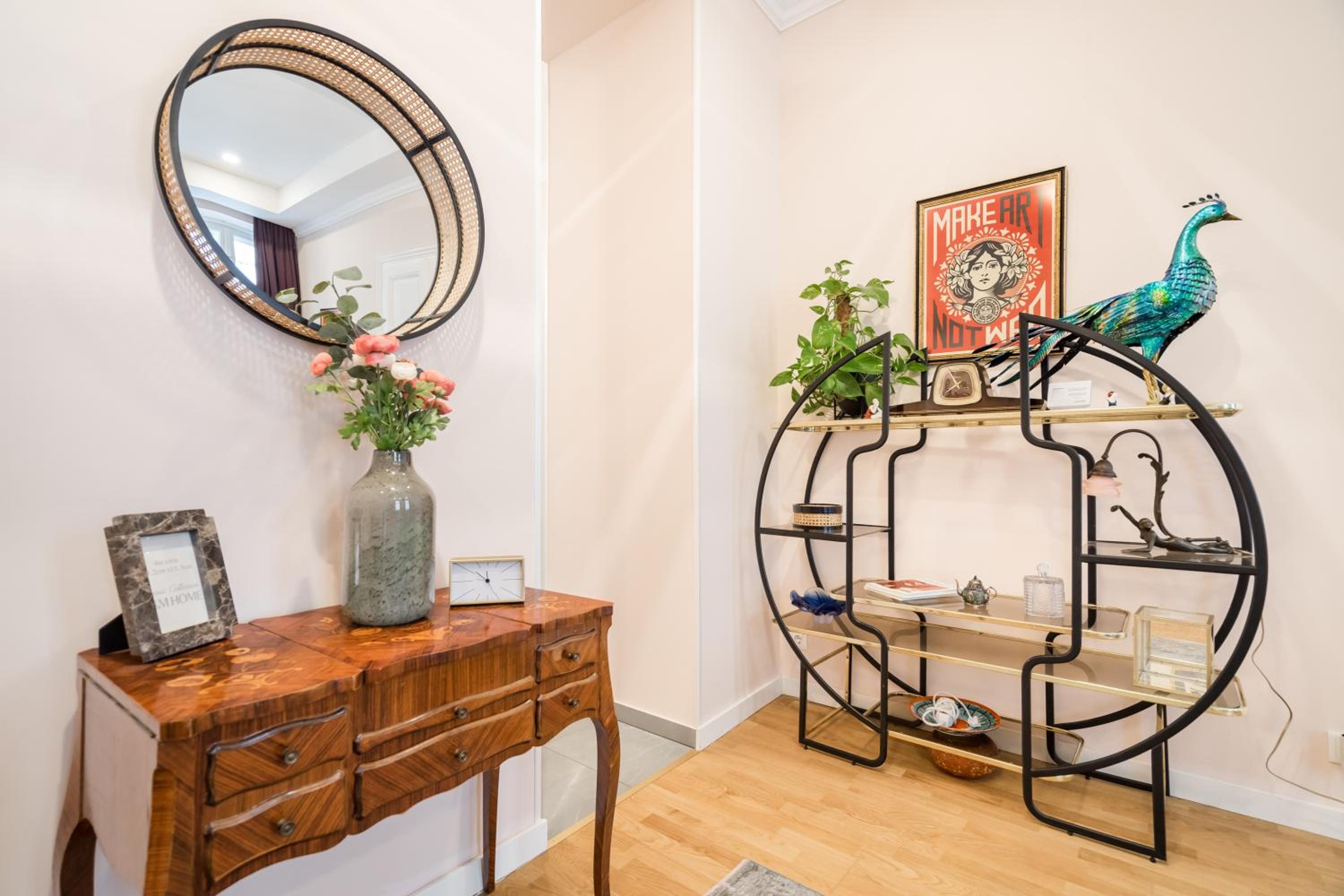 Three-Bedroom Apartment - Photo 6