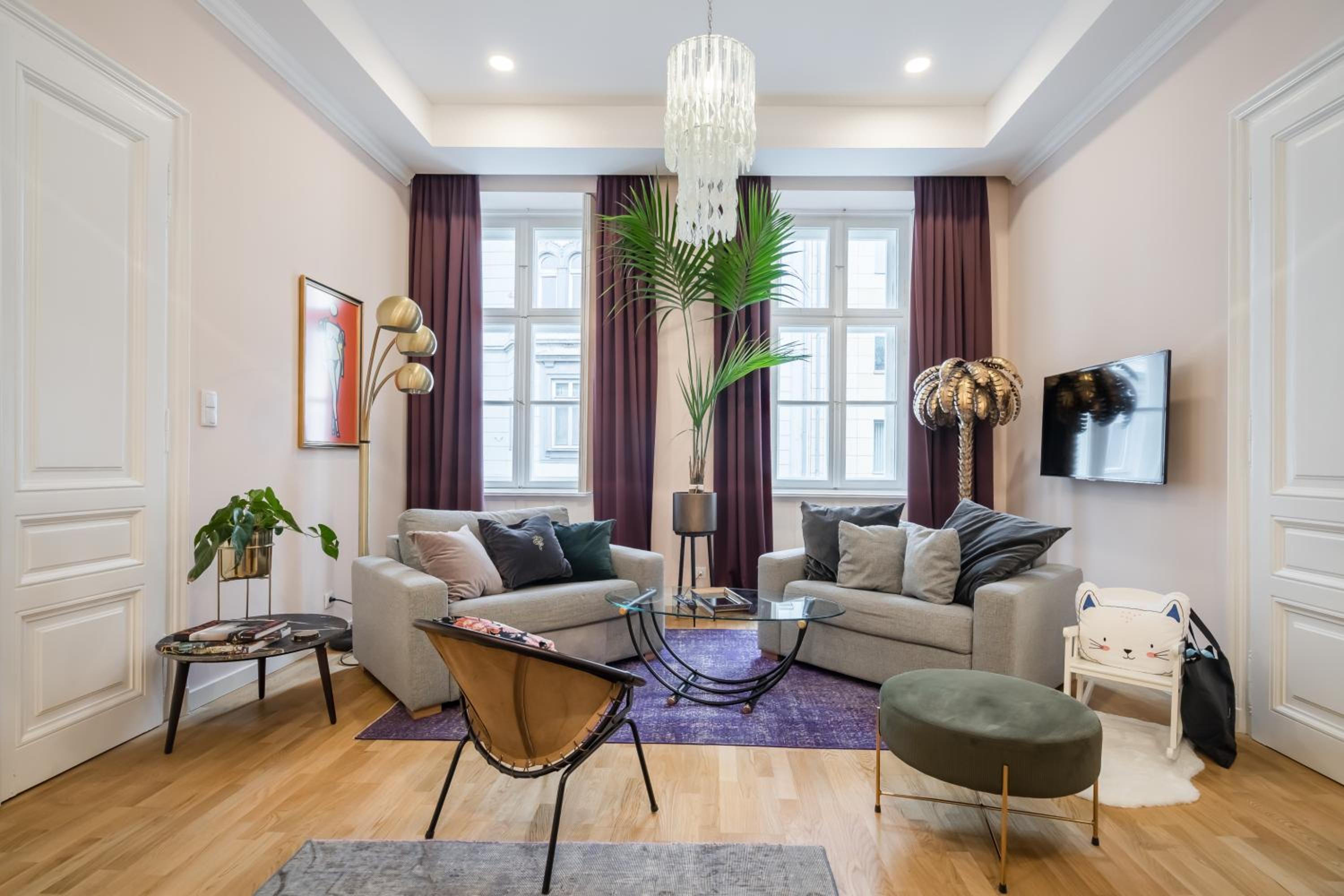 Three-Bedroom Apartment - Photo 1