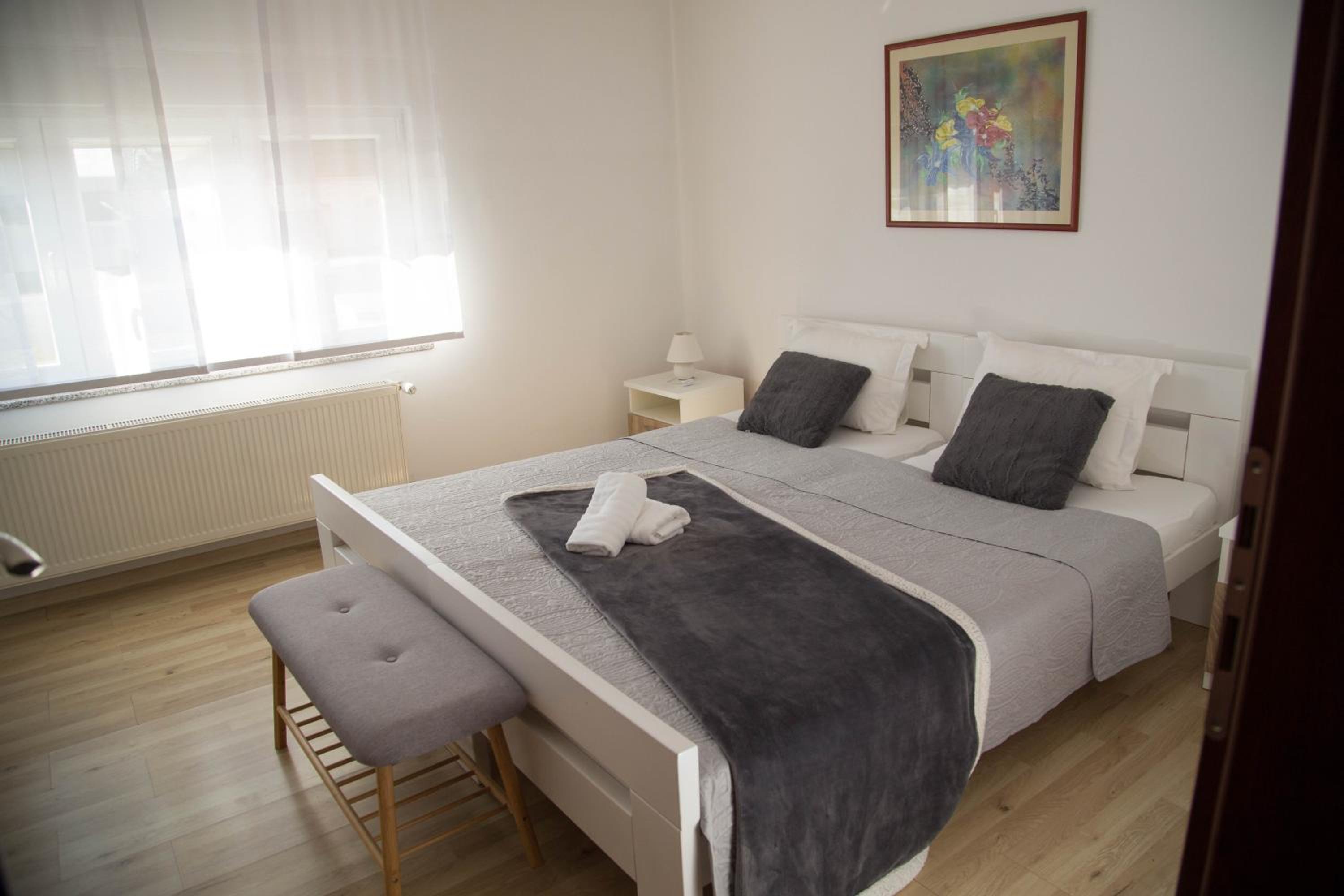 Apartment - Photo 16