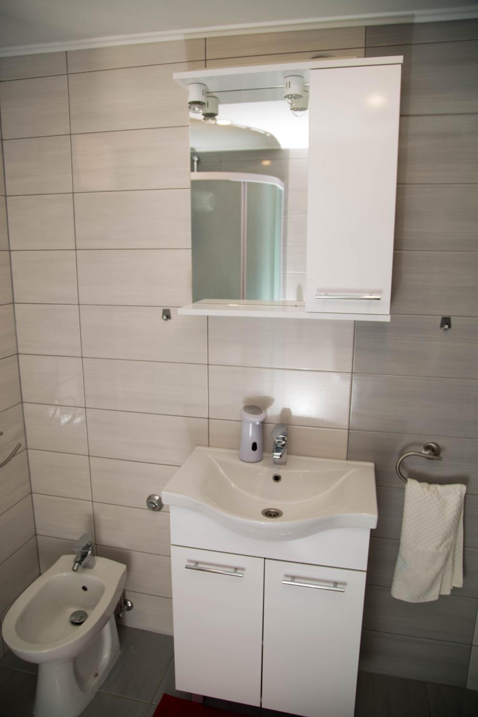 Apartment - Photo 14