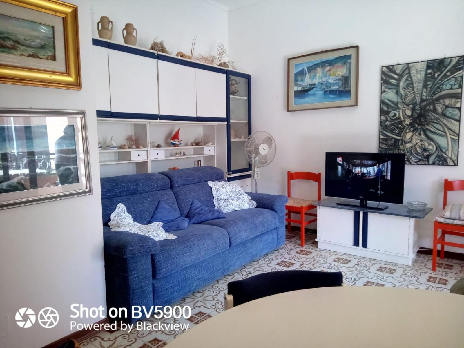 Apartment photo 1