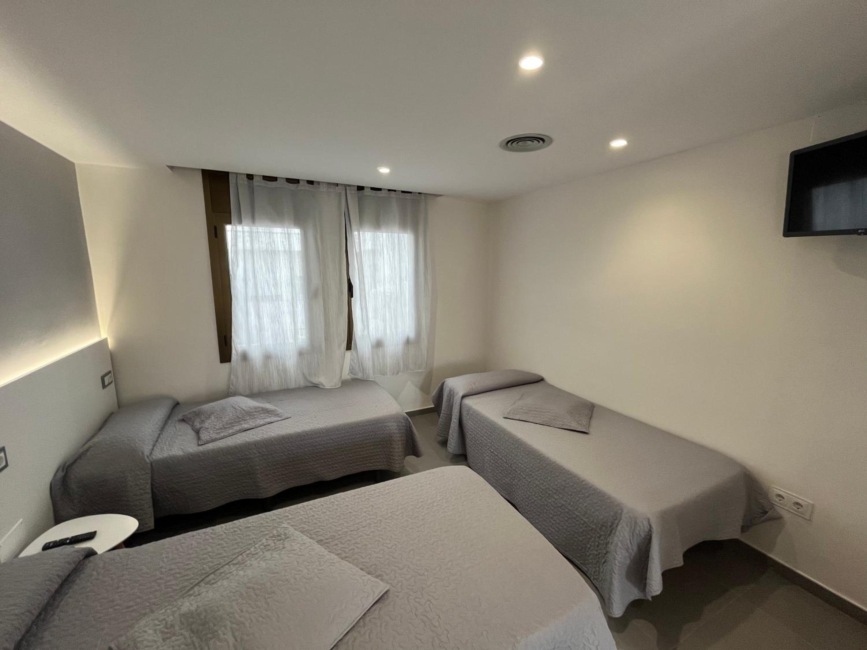 Family Suite - Photo 6