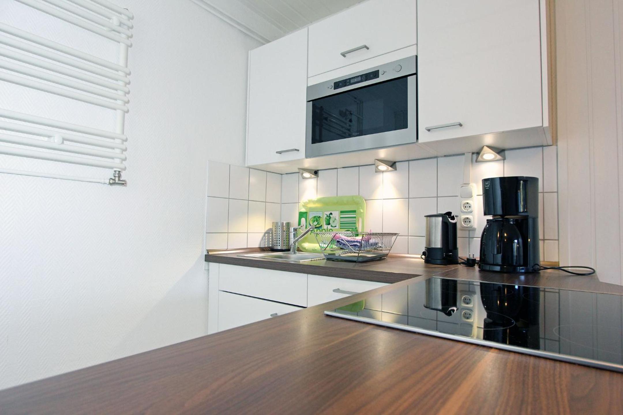 Apartment with Terrace photo 2