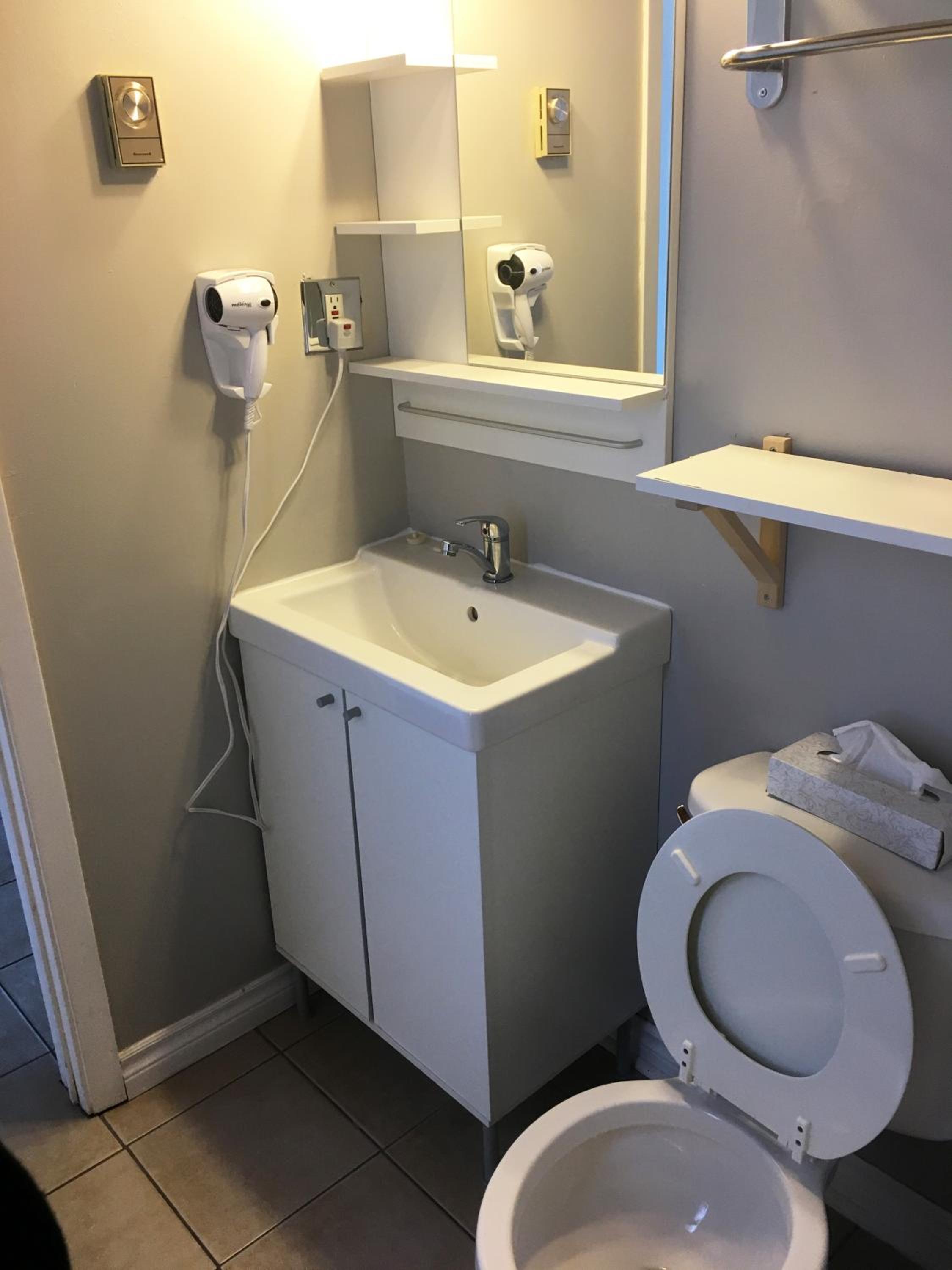 Double Room with Extra Bed photo 3