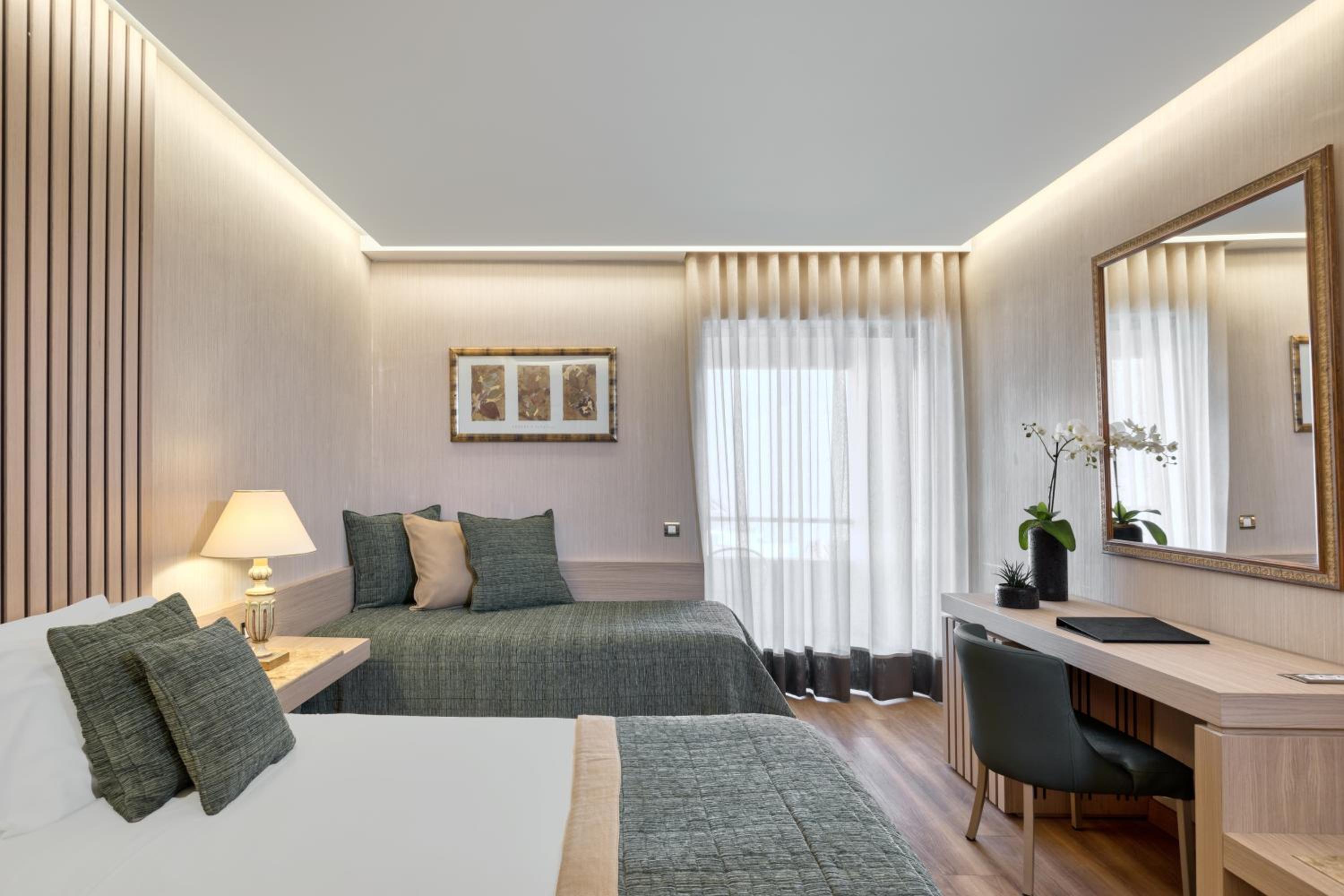 Executive Triple Room