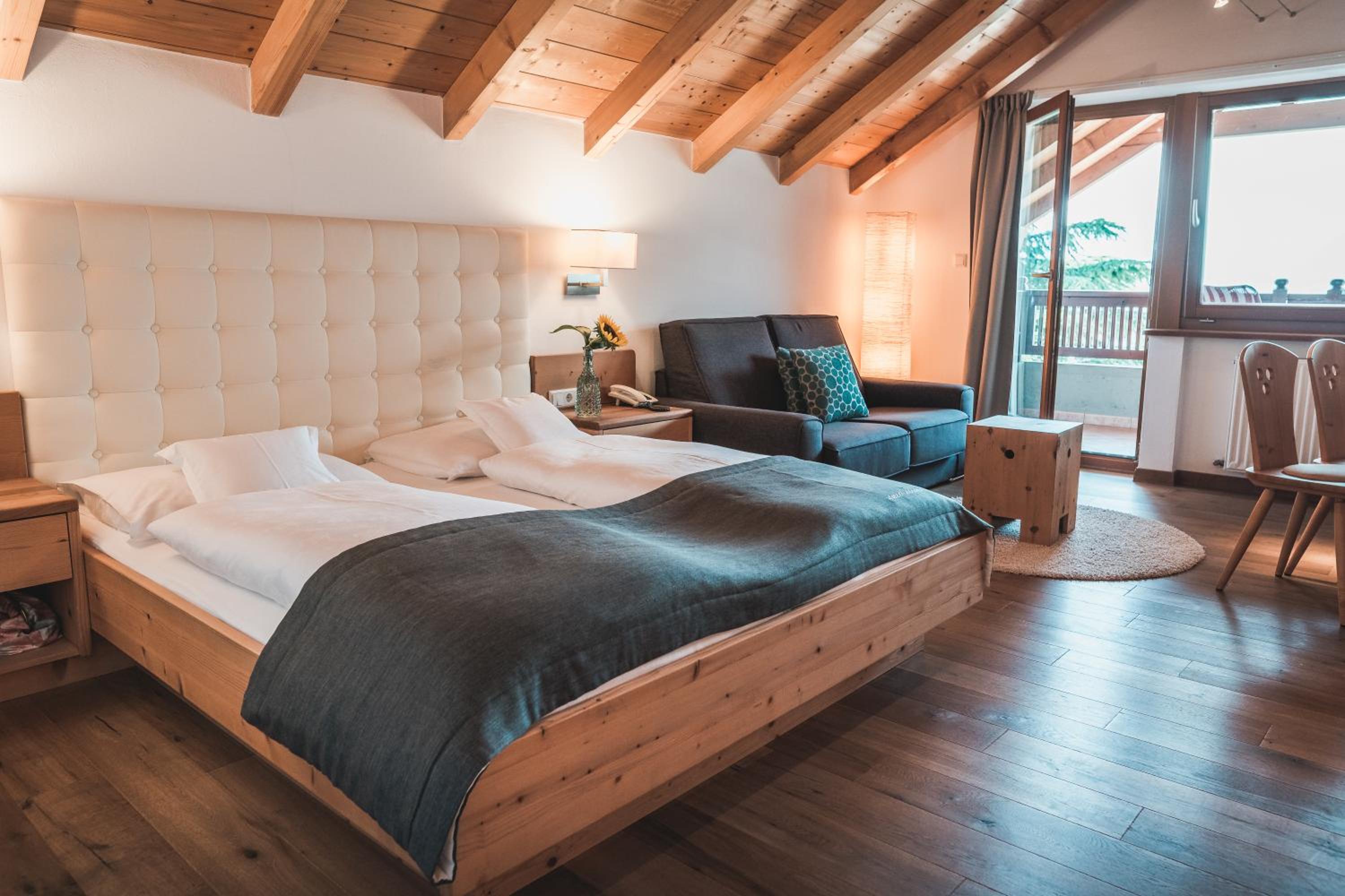 Superior Double Room with Balcony photo 2