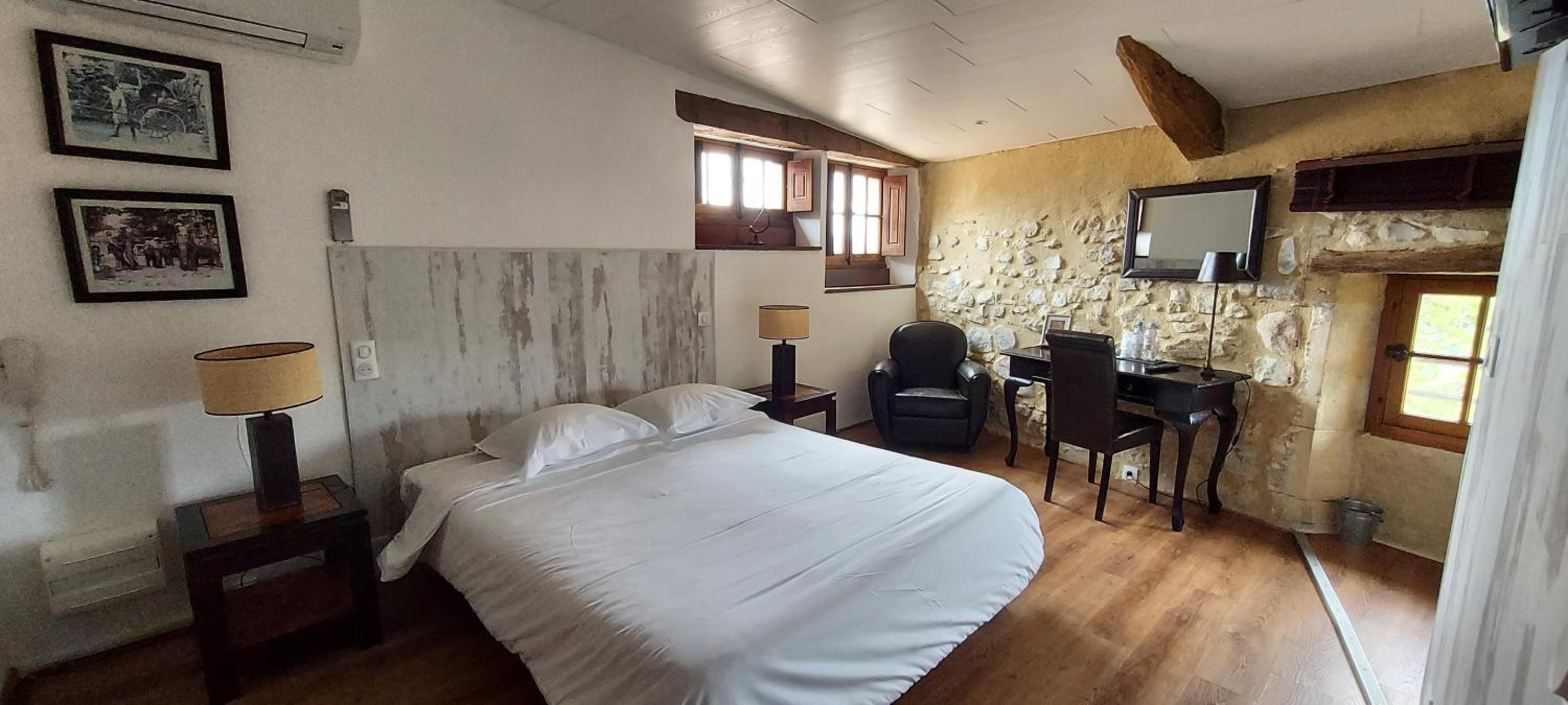 Superior Double Room photo 2