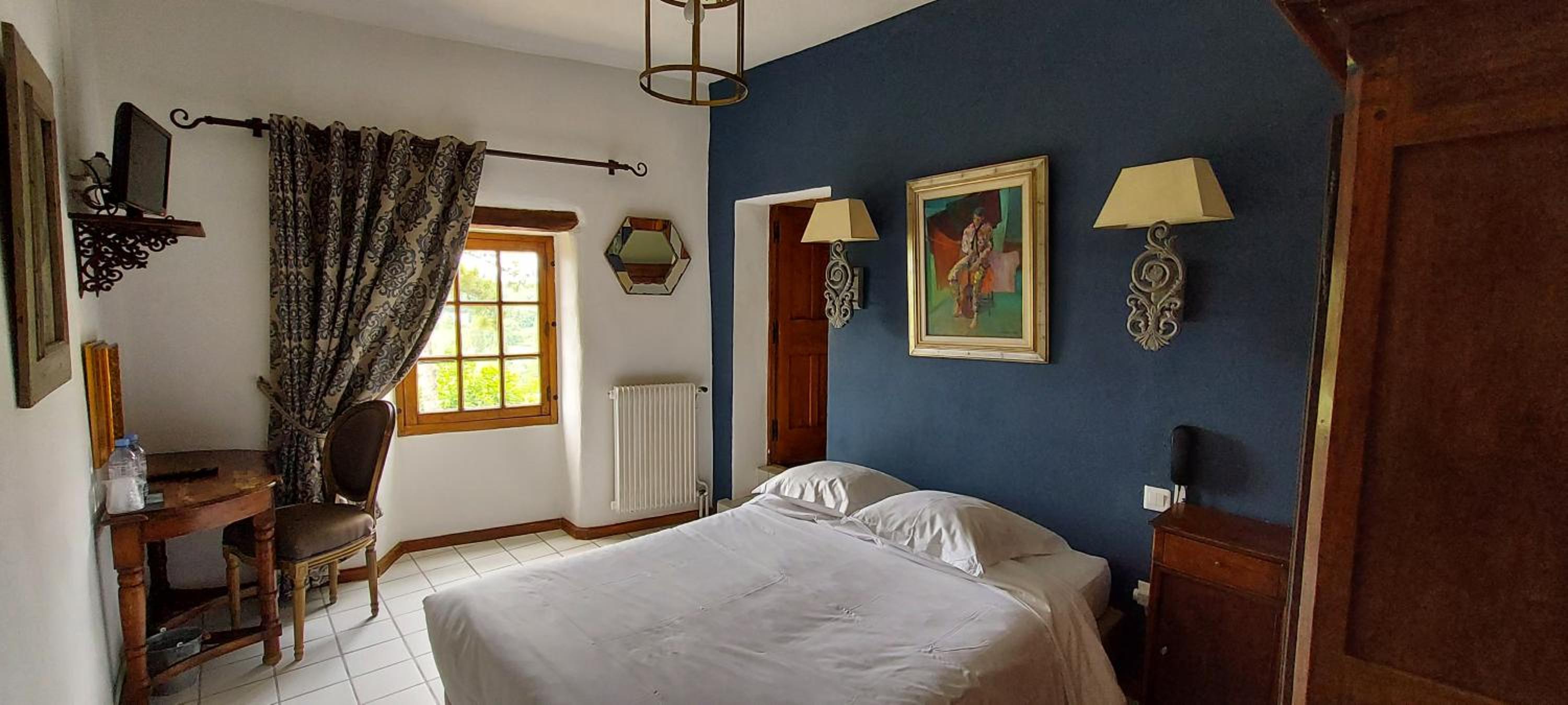 Standard Double Room photo 3