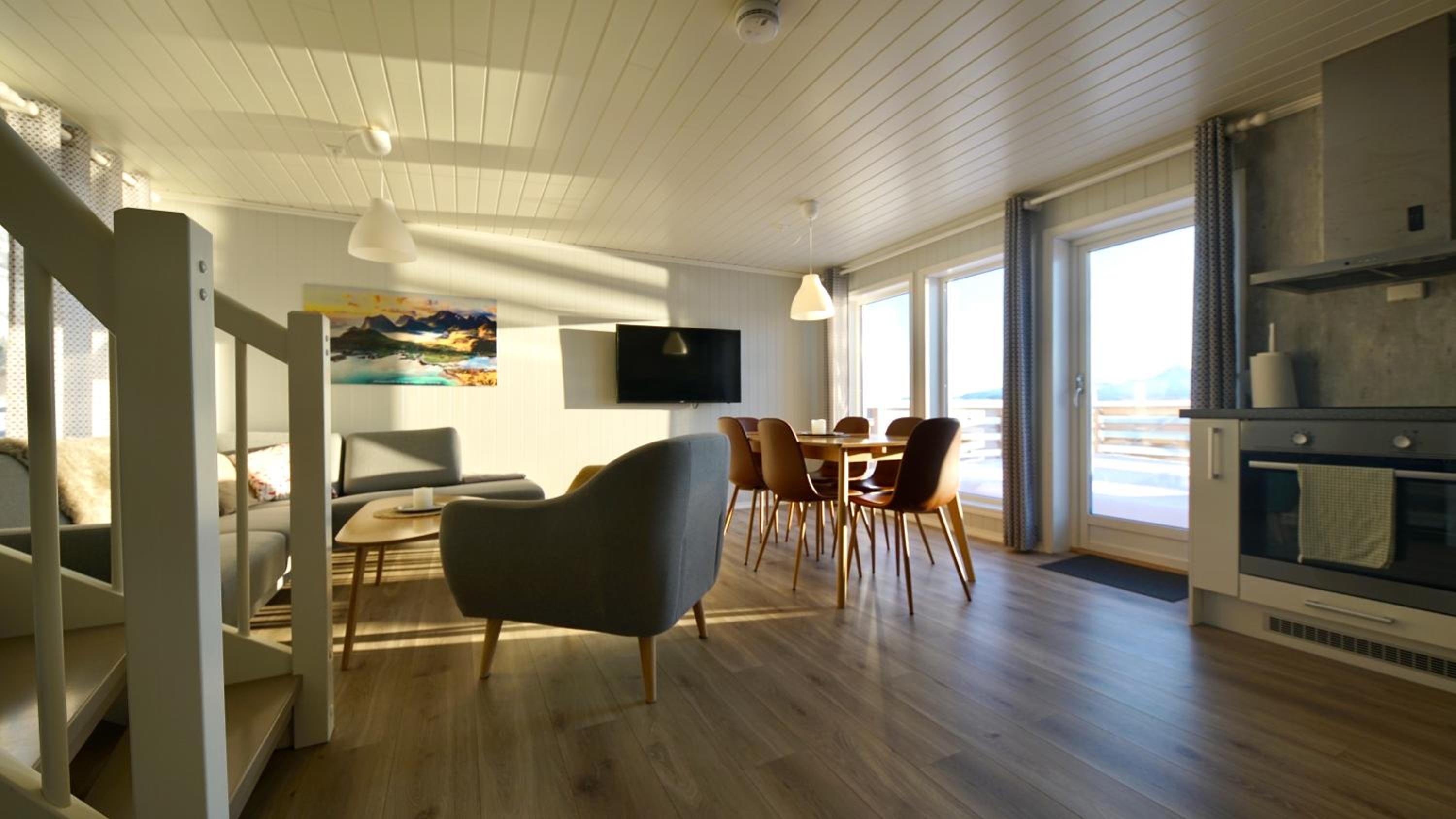 Ocean View - Photo 2
