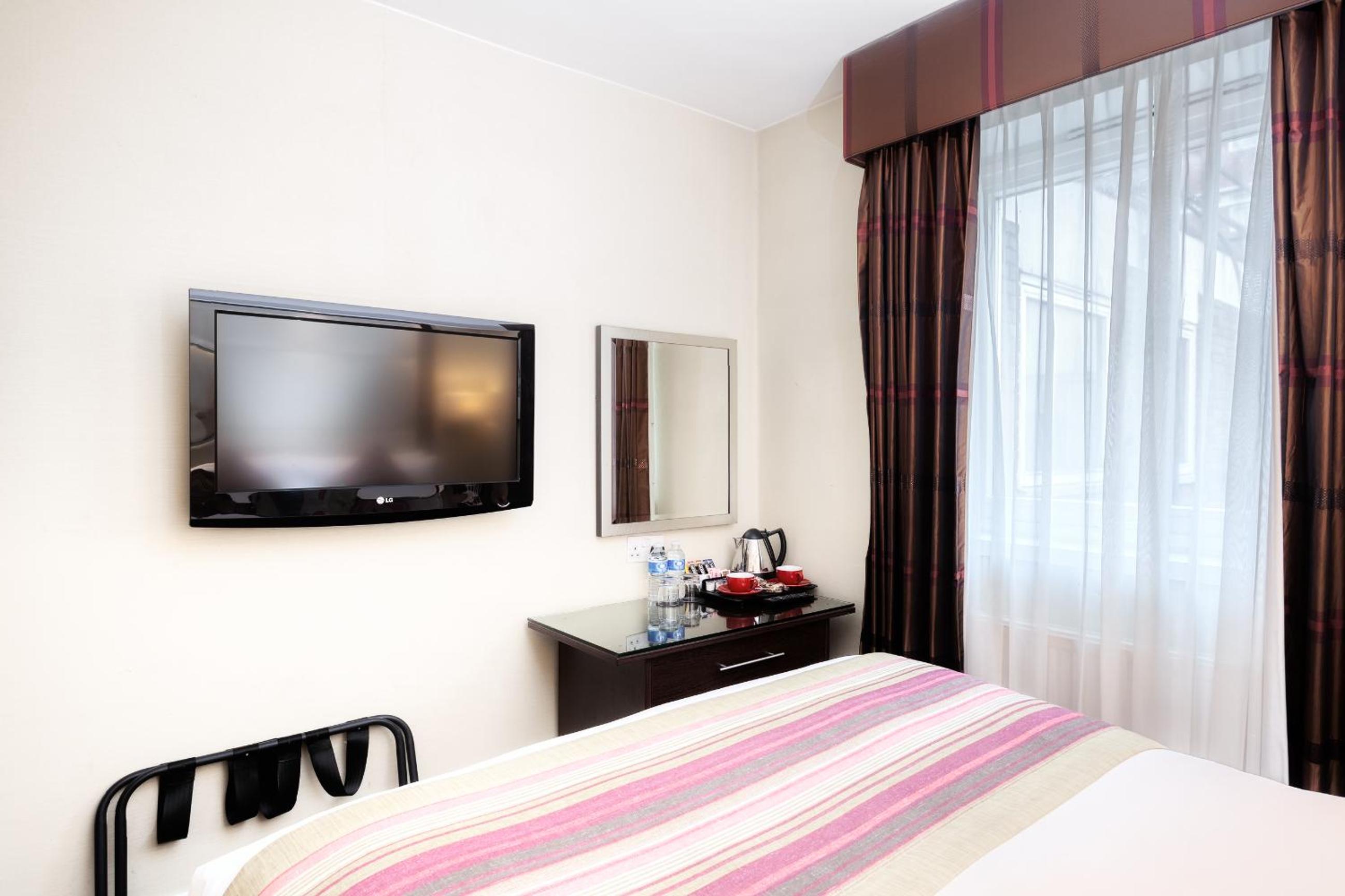 Superior Double Room photo 1