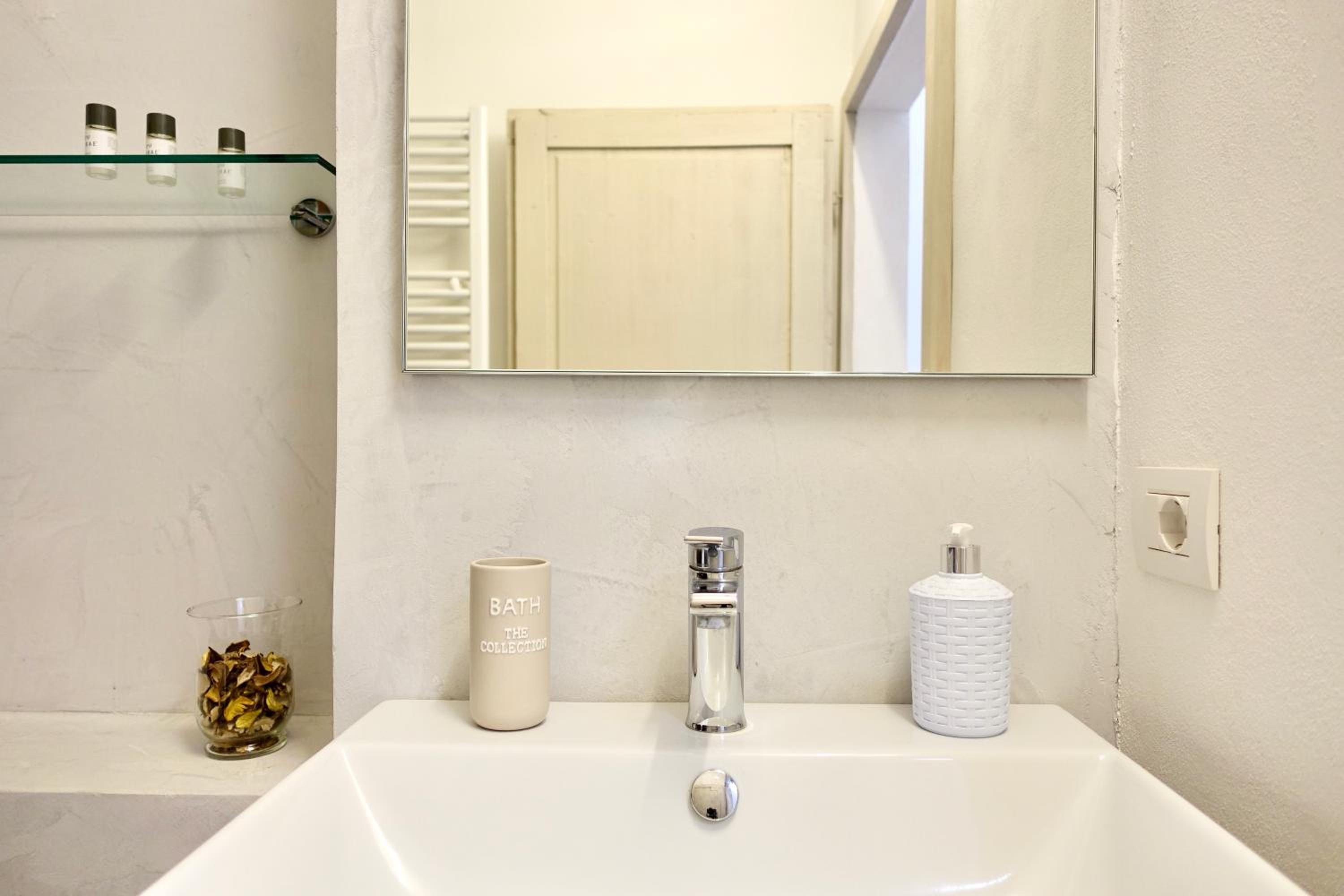 Superior Apartment photo 2