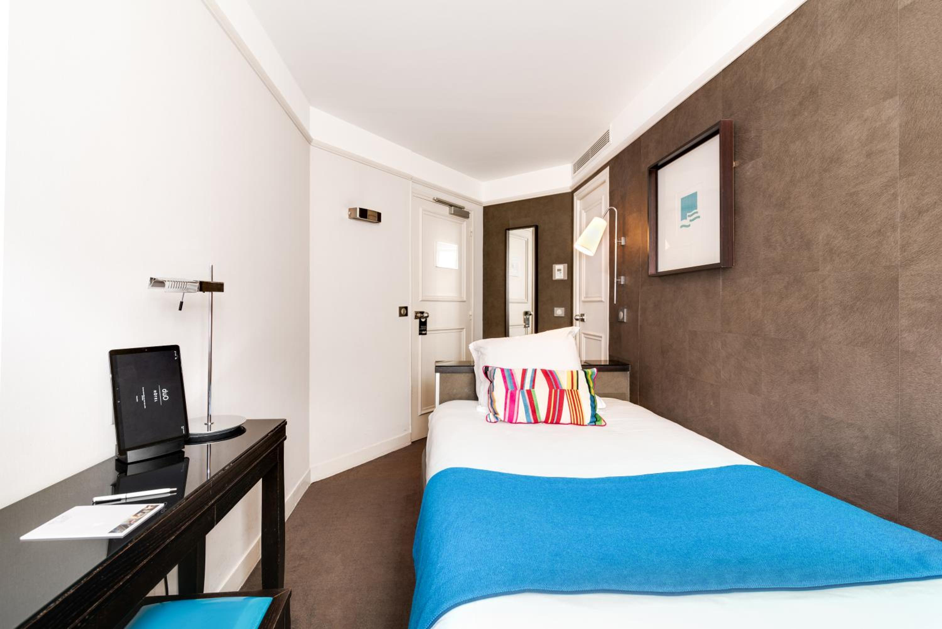 Single Room with Shower 11m2