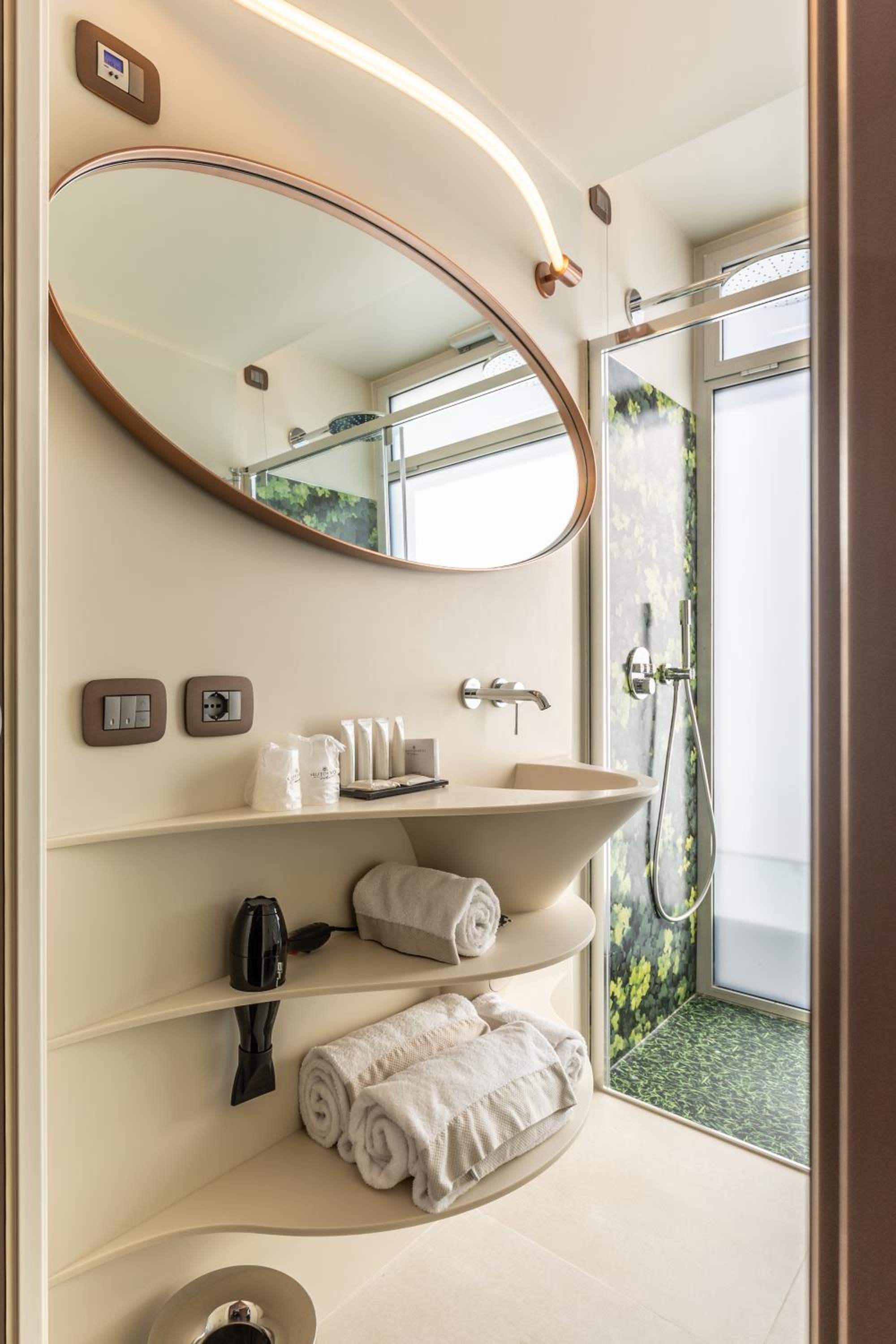Superior Double Room with View and Balcony