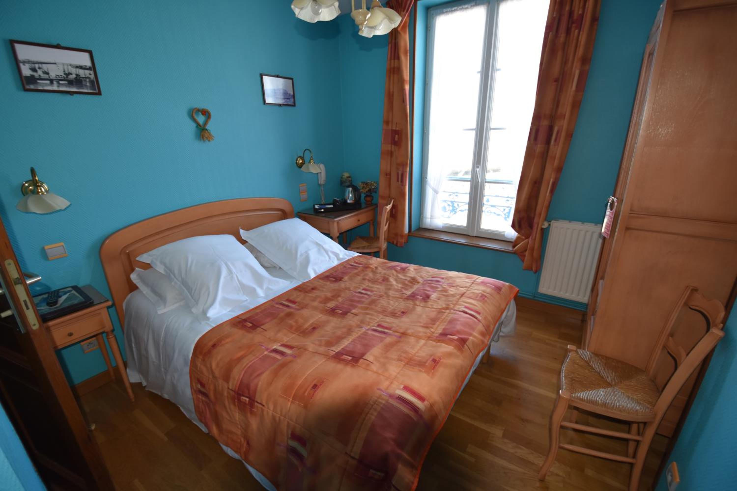 Small Double Room with Sea View
