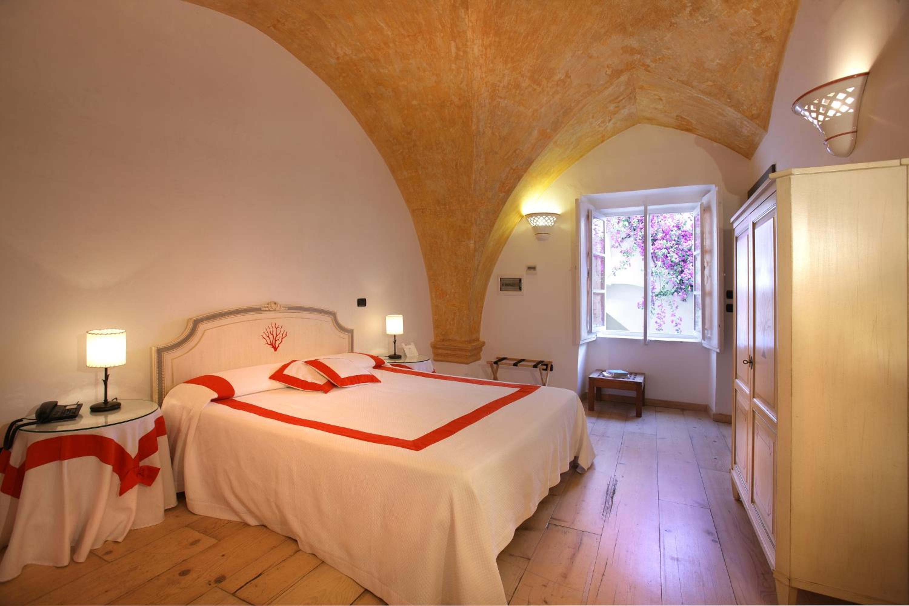 Superior Double Room - Split Level - Photo 6