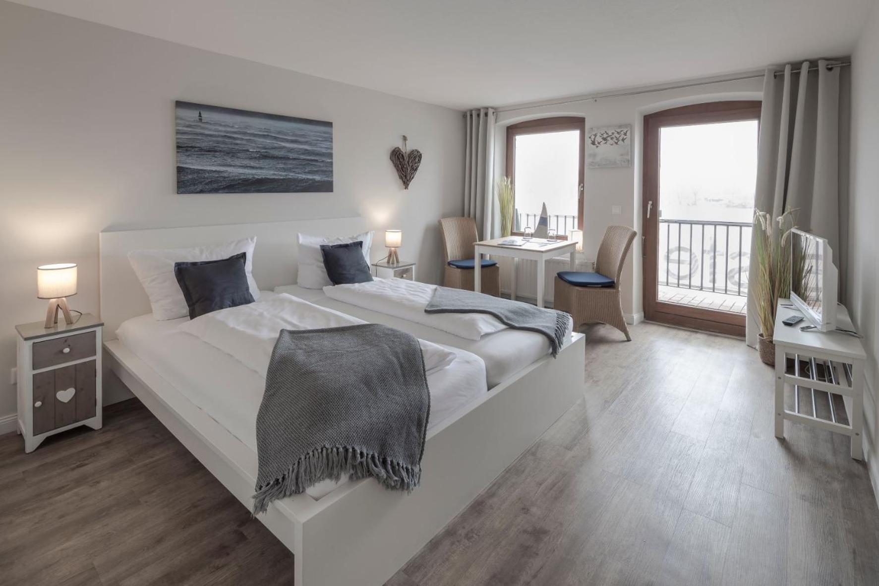 Double Room with Balcony and River View