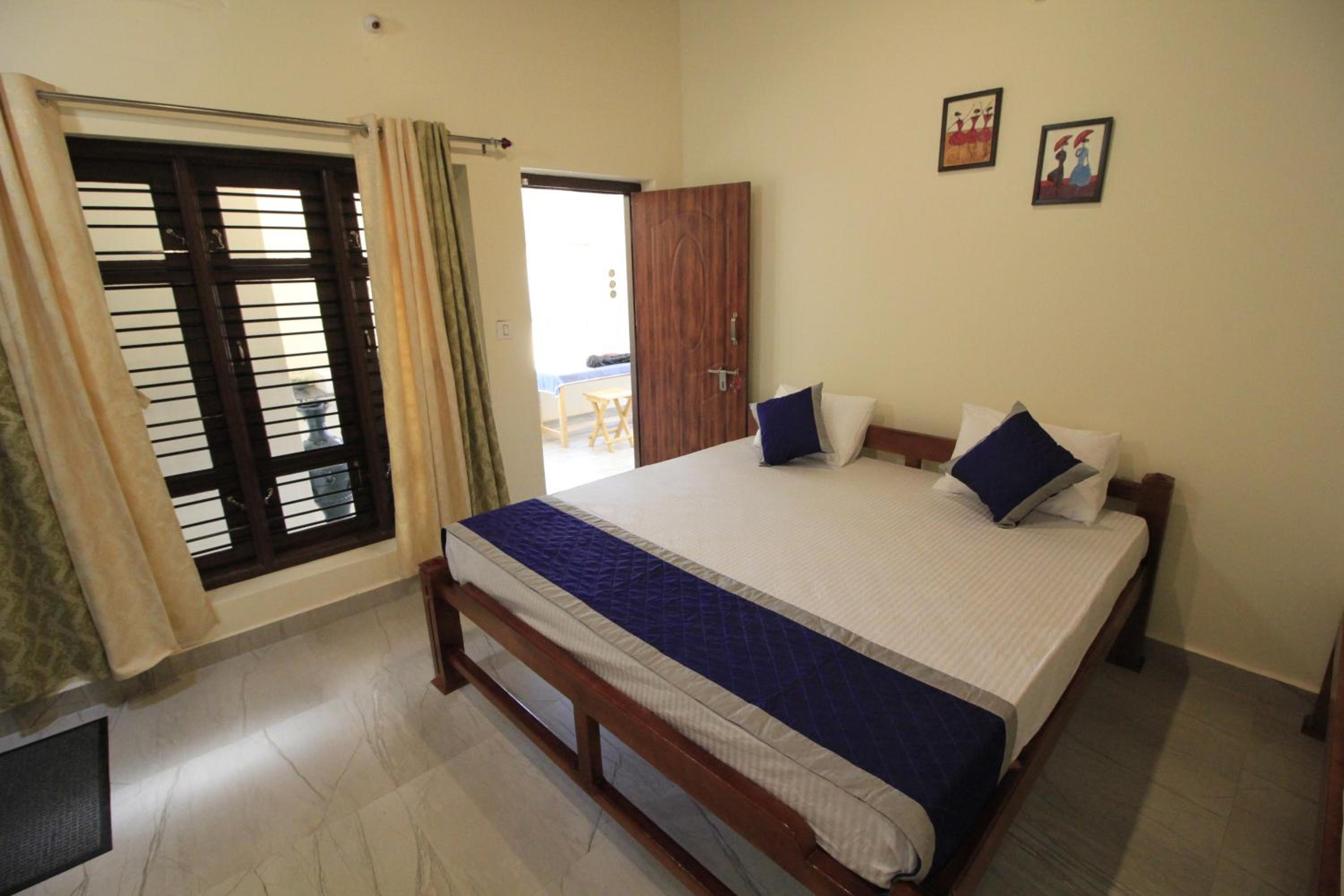 Standard Double Room photo 2