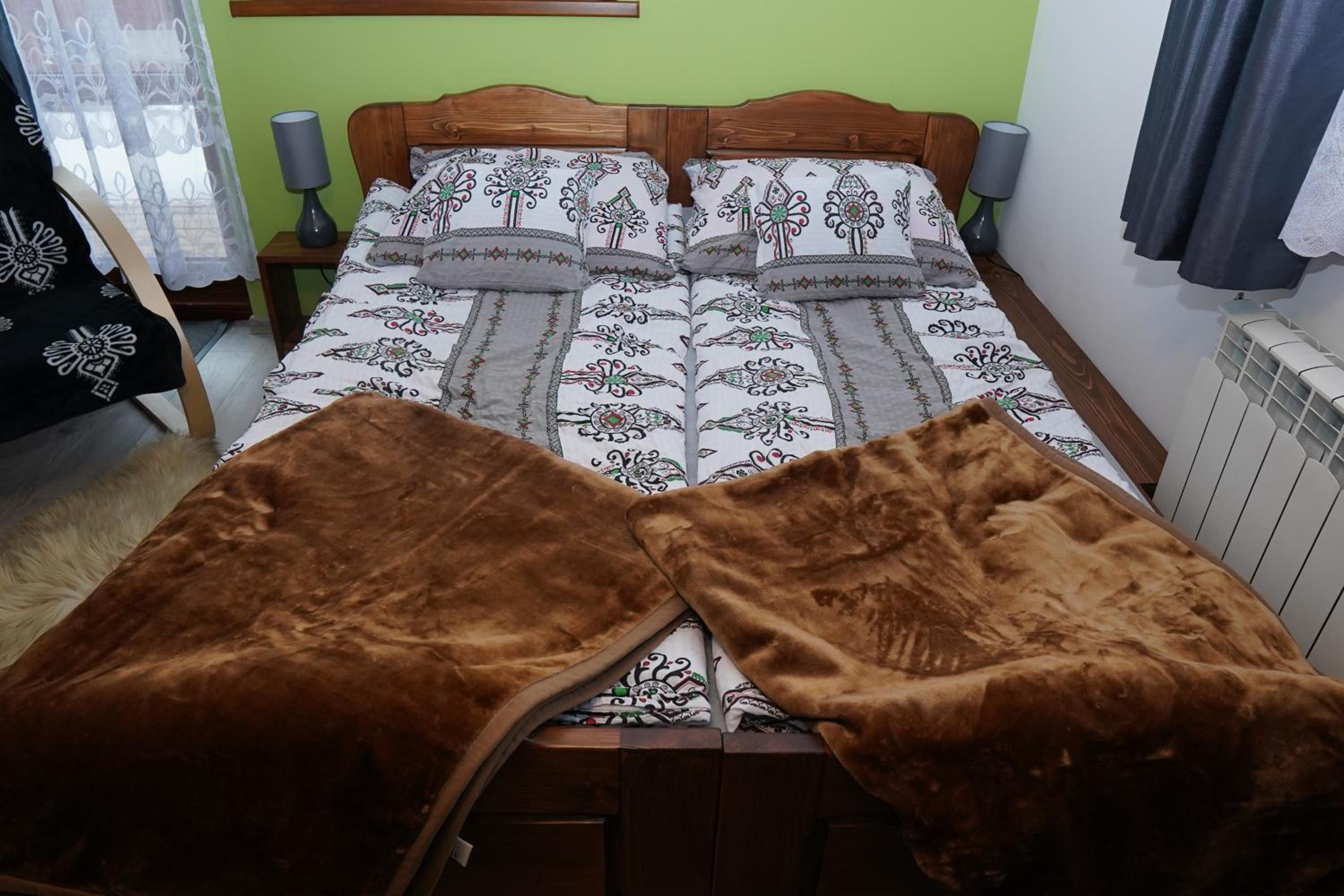 Double Room with Private Bathroom - Photo 3