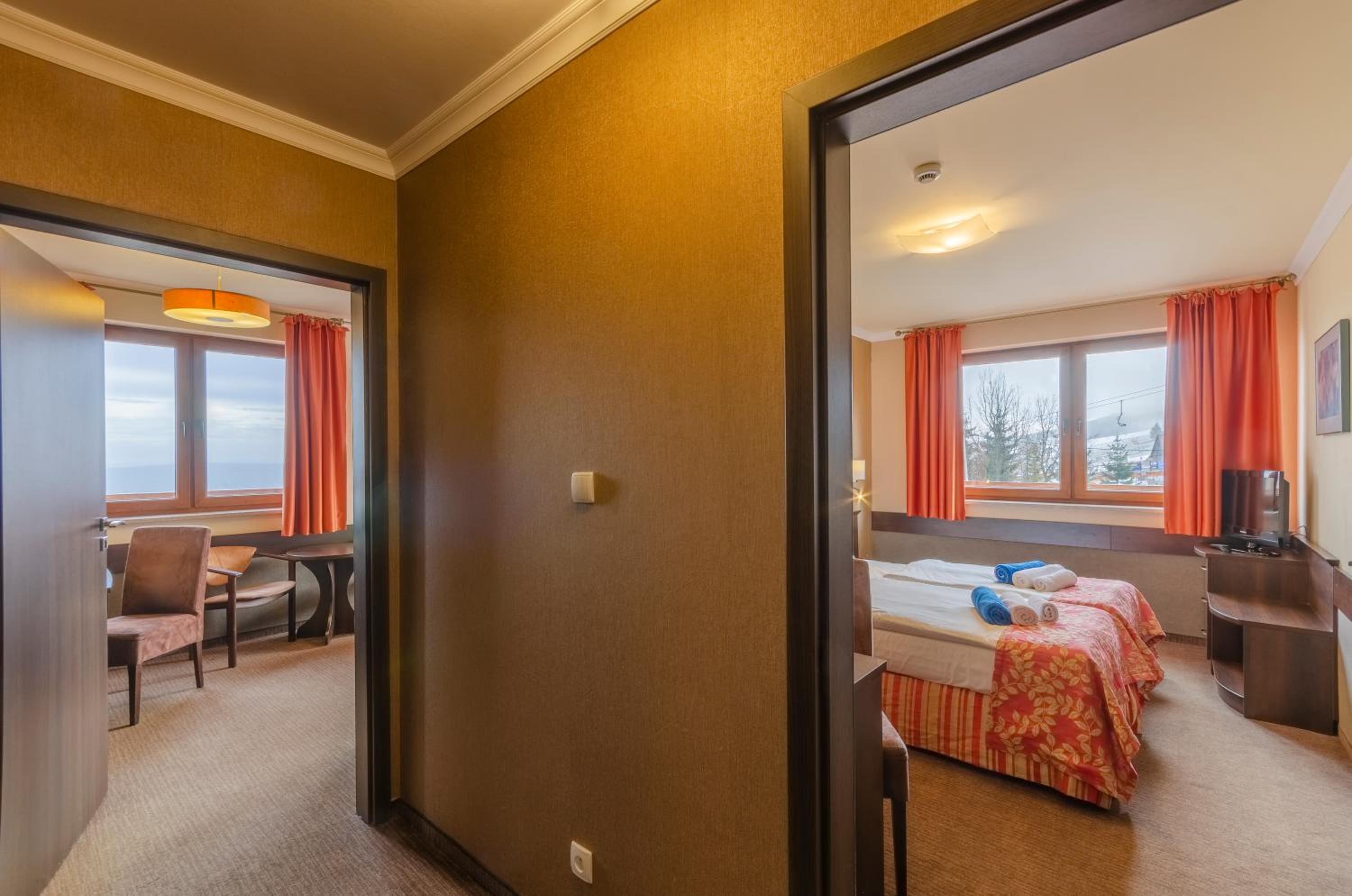 Standard Plus Family Room - Photo 2