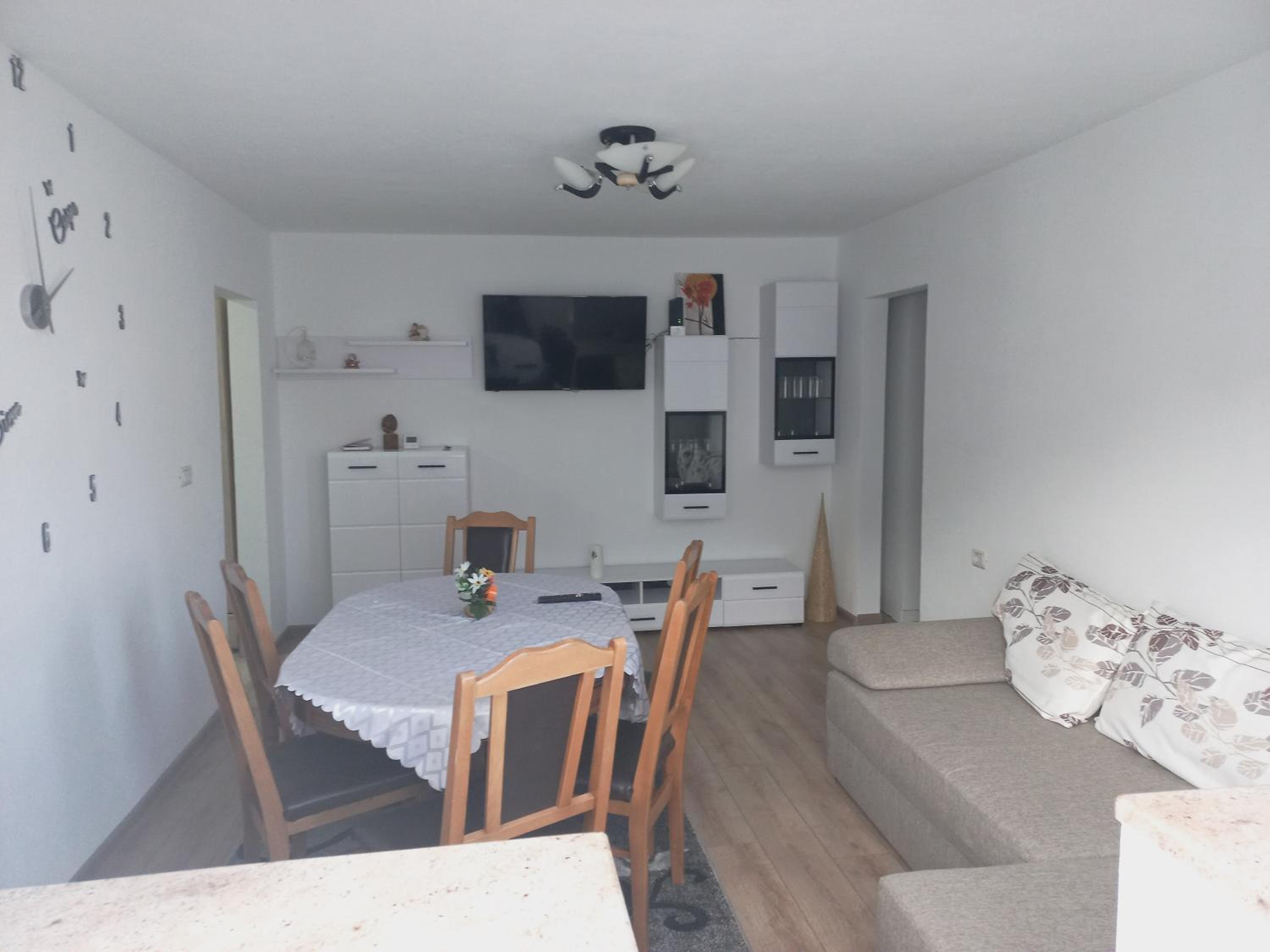 Apartment - Photo 17