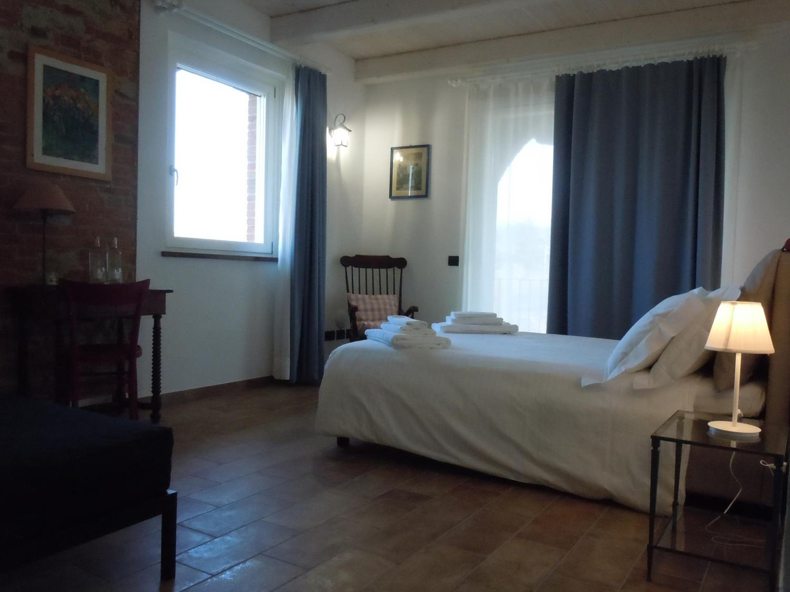 Double Room with Balcony photo 1