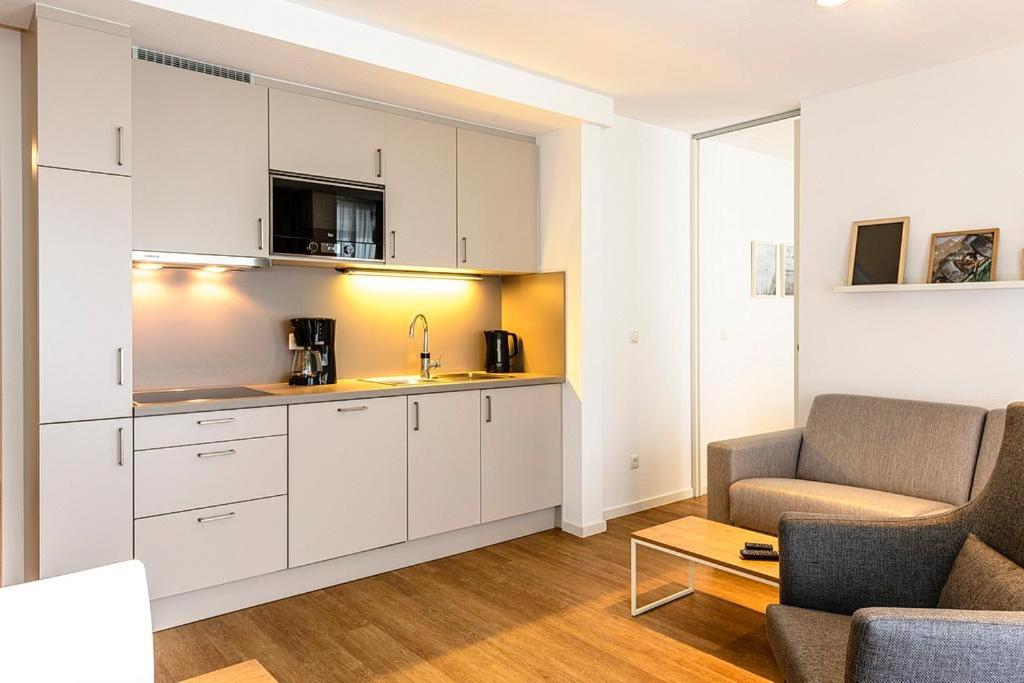 Apartment with Terrace photo 2