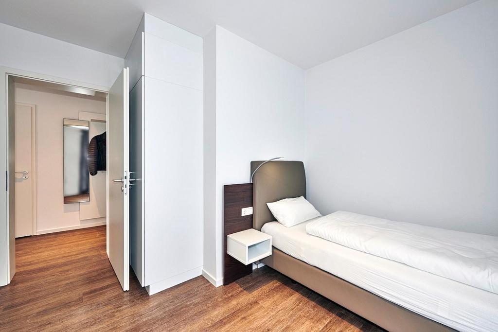 Apartment with Terrace photo 3