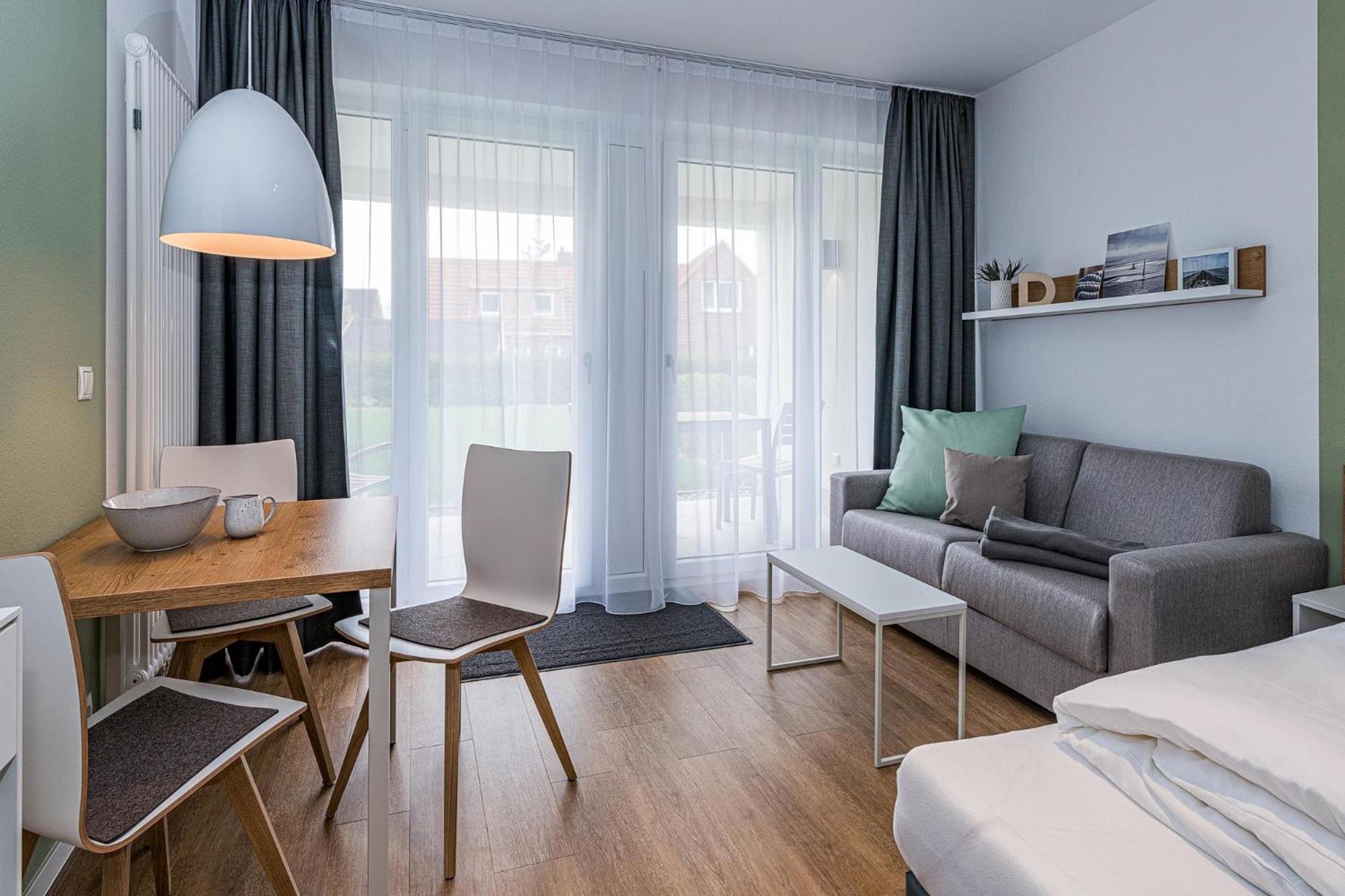 Apartment with Terrace photo 1