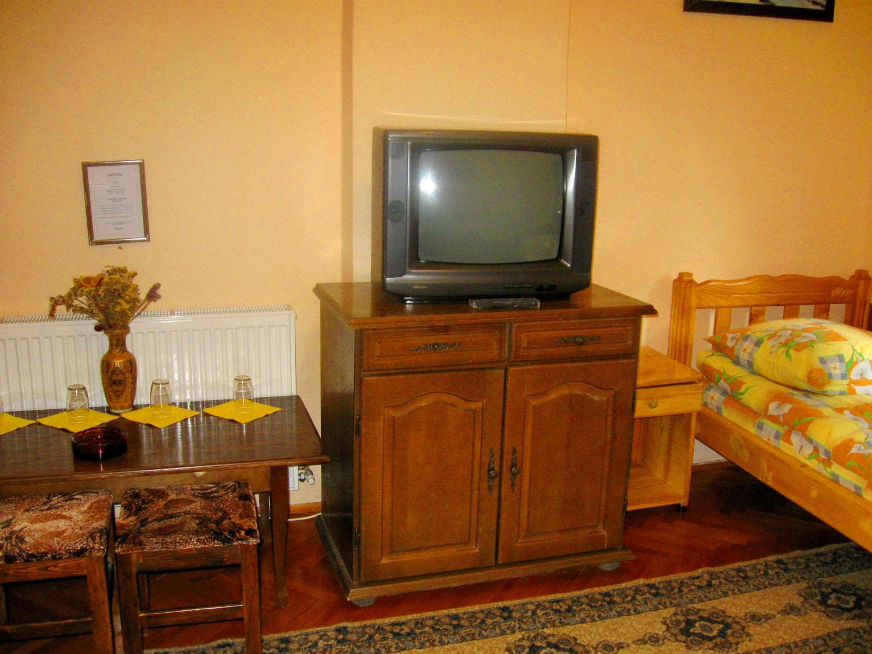 One-Bedroom Suite photo 1
