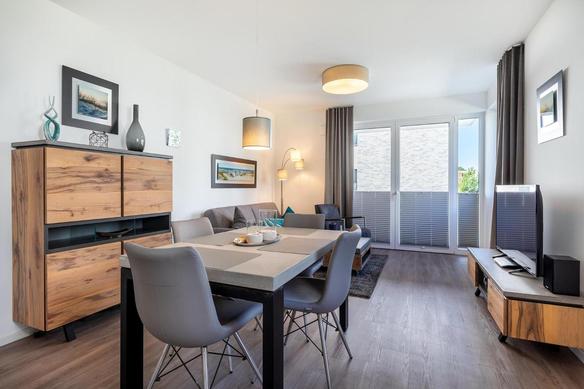 Apartment with Terrace photo 1