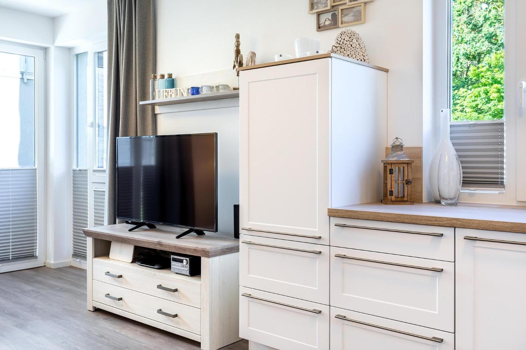 Apartment with Terrace photo 3