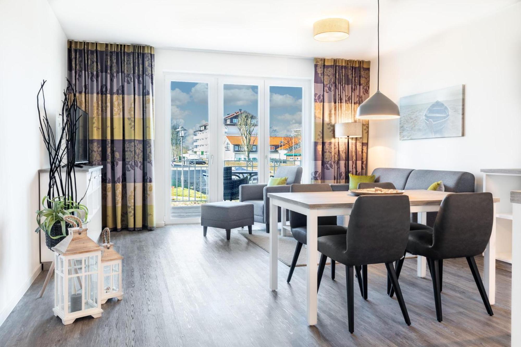 Apartment with Sea View photo 1