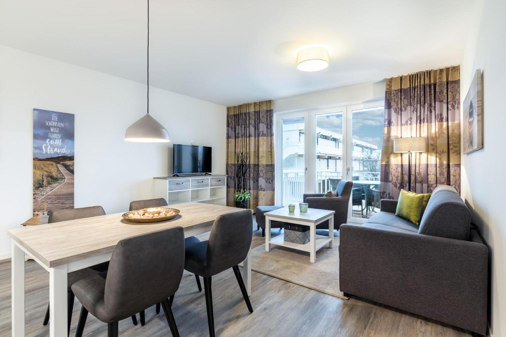 Apartment with Sea View photo 1