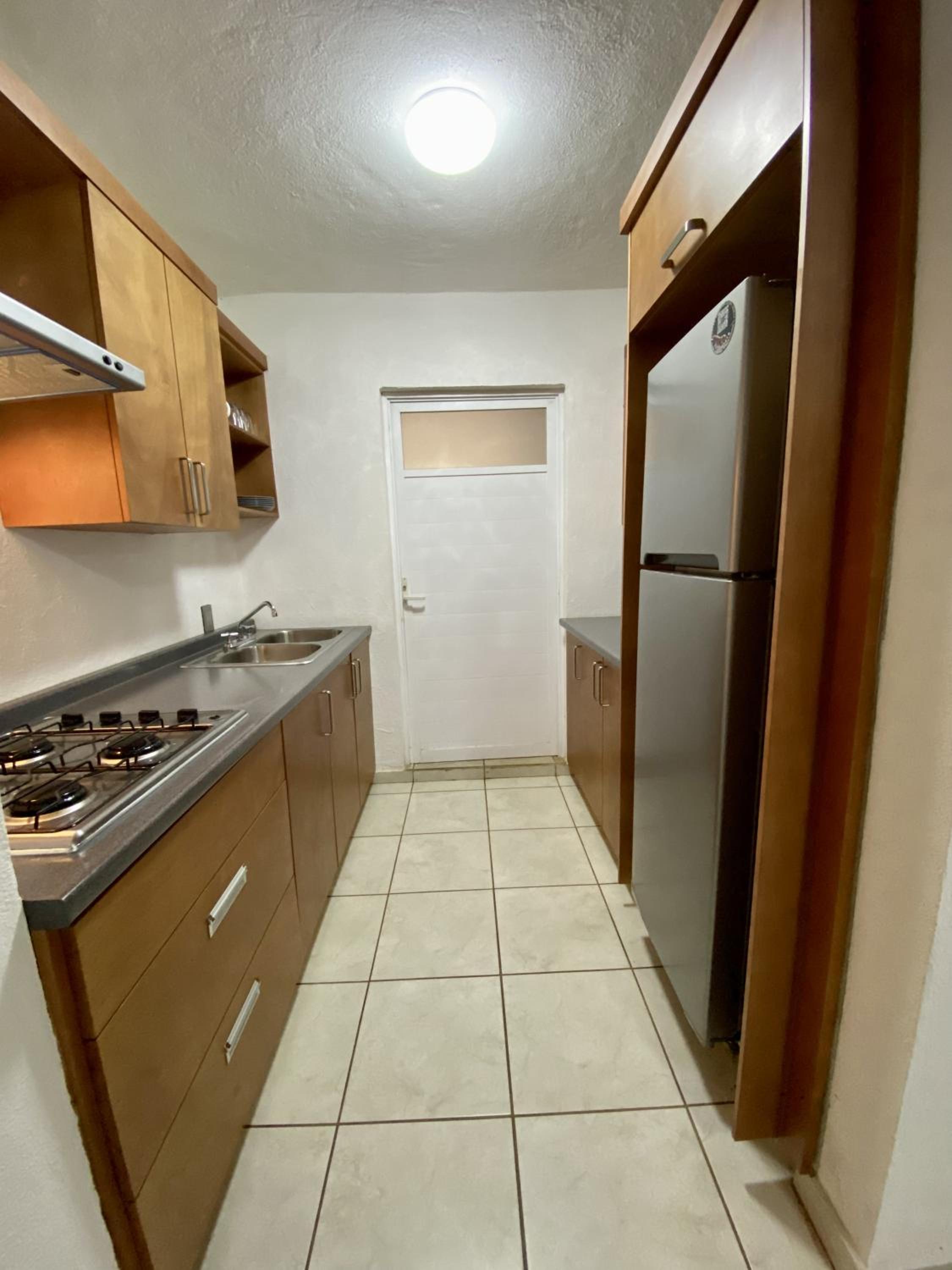 Two-Room Apartment - Photo 5